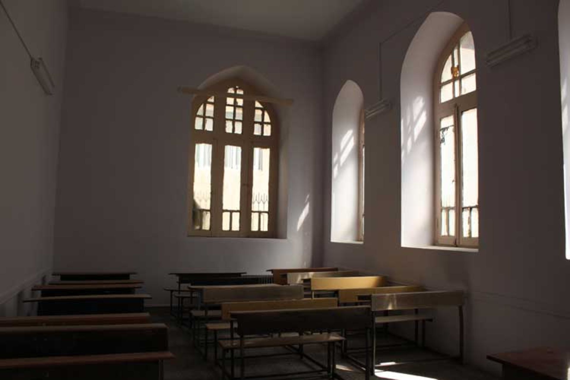 مدرسه انوشیروان