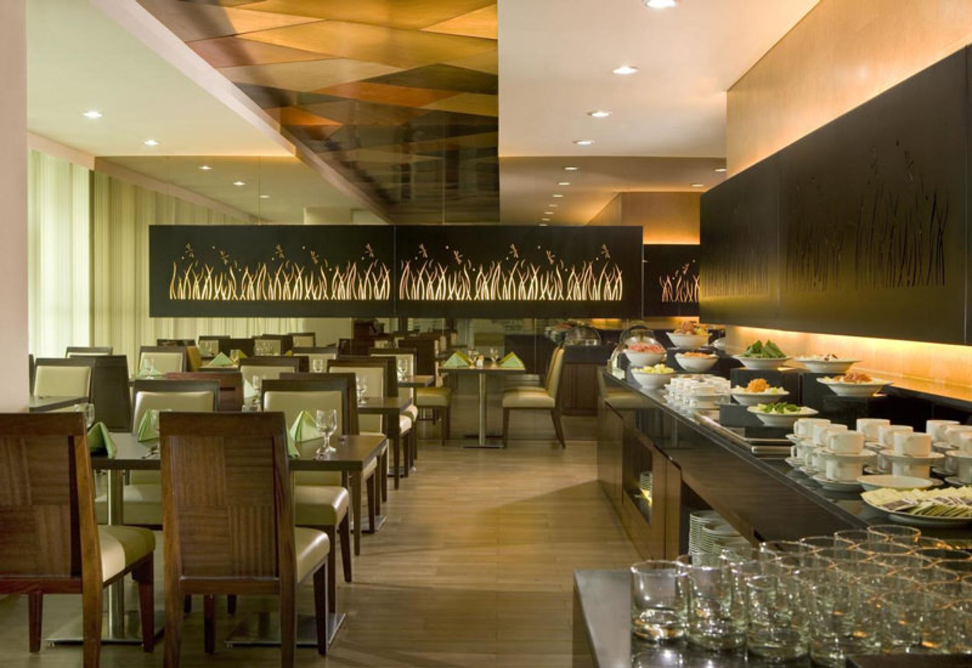 هتل سانتیکا بی اس دی سیتی سرپونگ (Hotel Santika BSD City-Serpong)