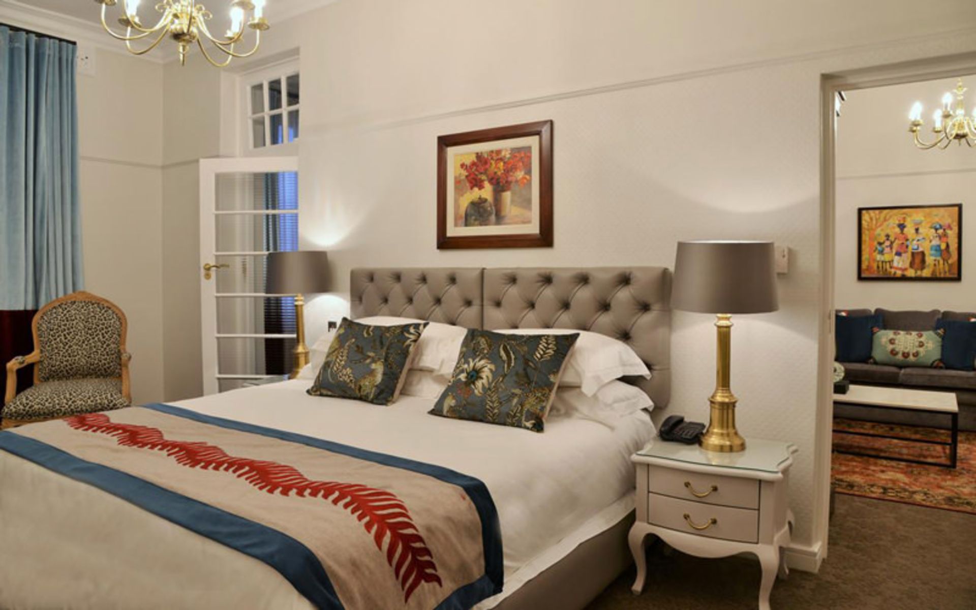 هتل وینچستر مانسیونز (Winchester Mansions Hotel)