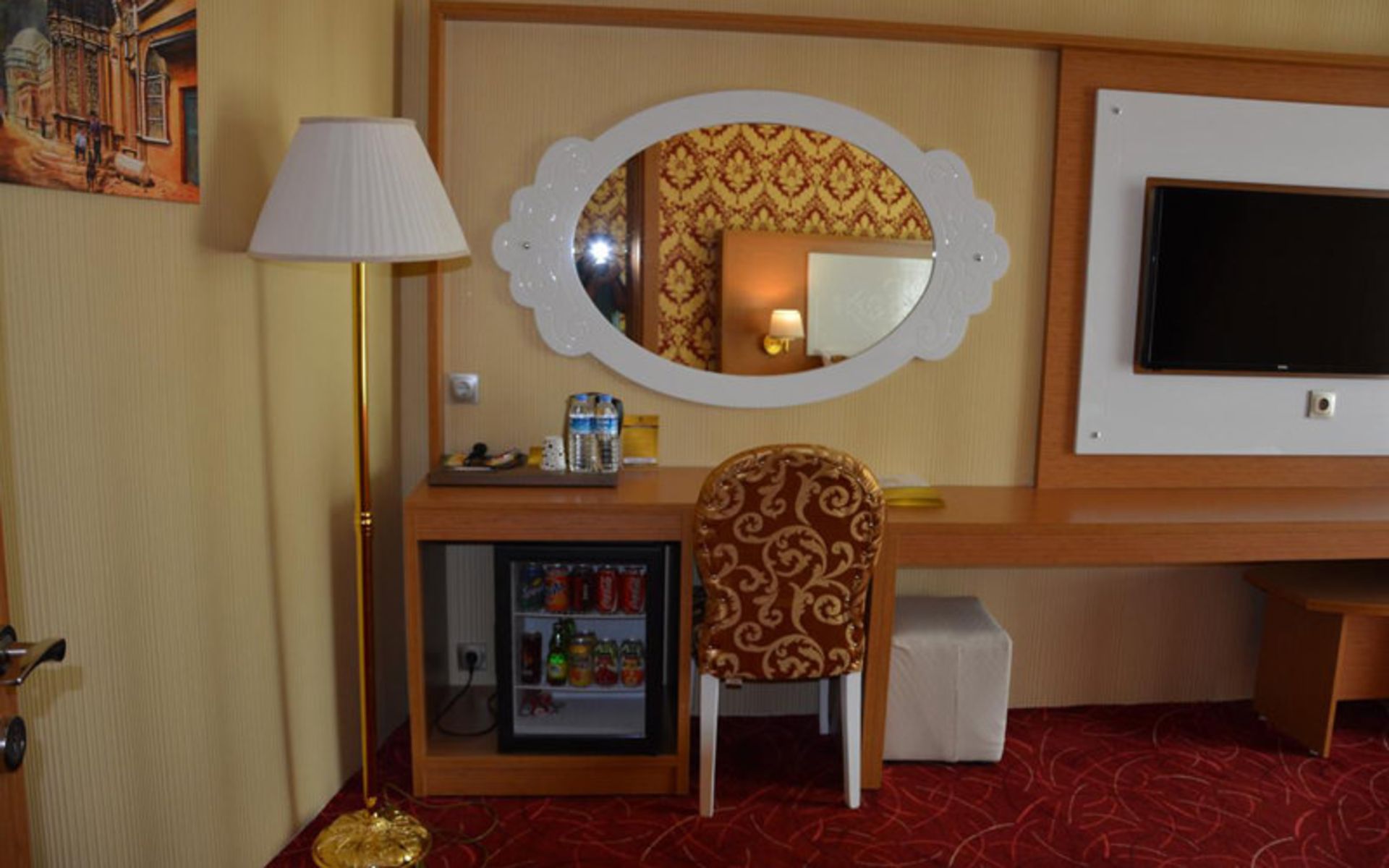 هتل هالدی (Haldi Hotel)