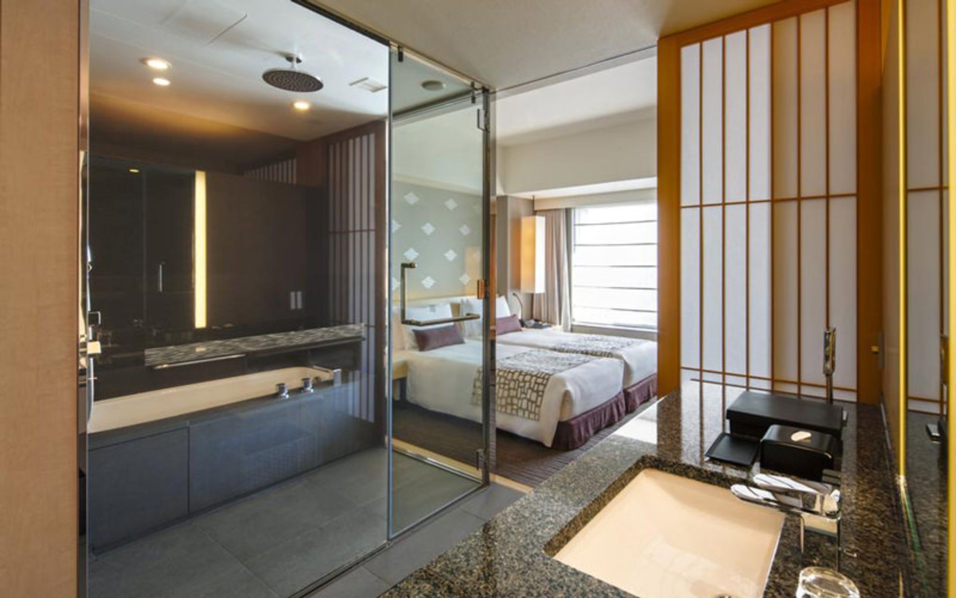 هتل کپیتال توکیو (The Capitol Hotel Tokyu)