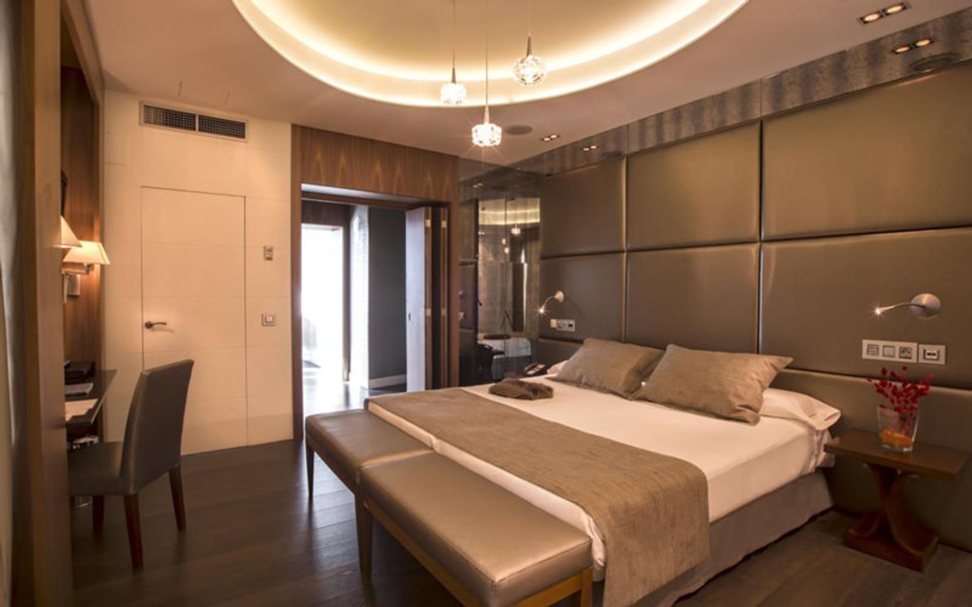 هتل سانتو دومینگو (Hotel Santo Domingo)