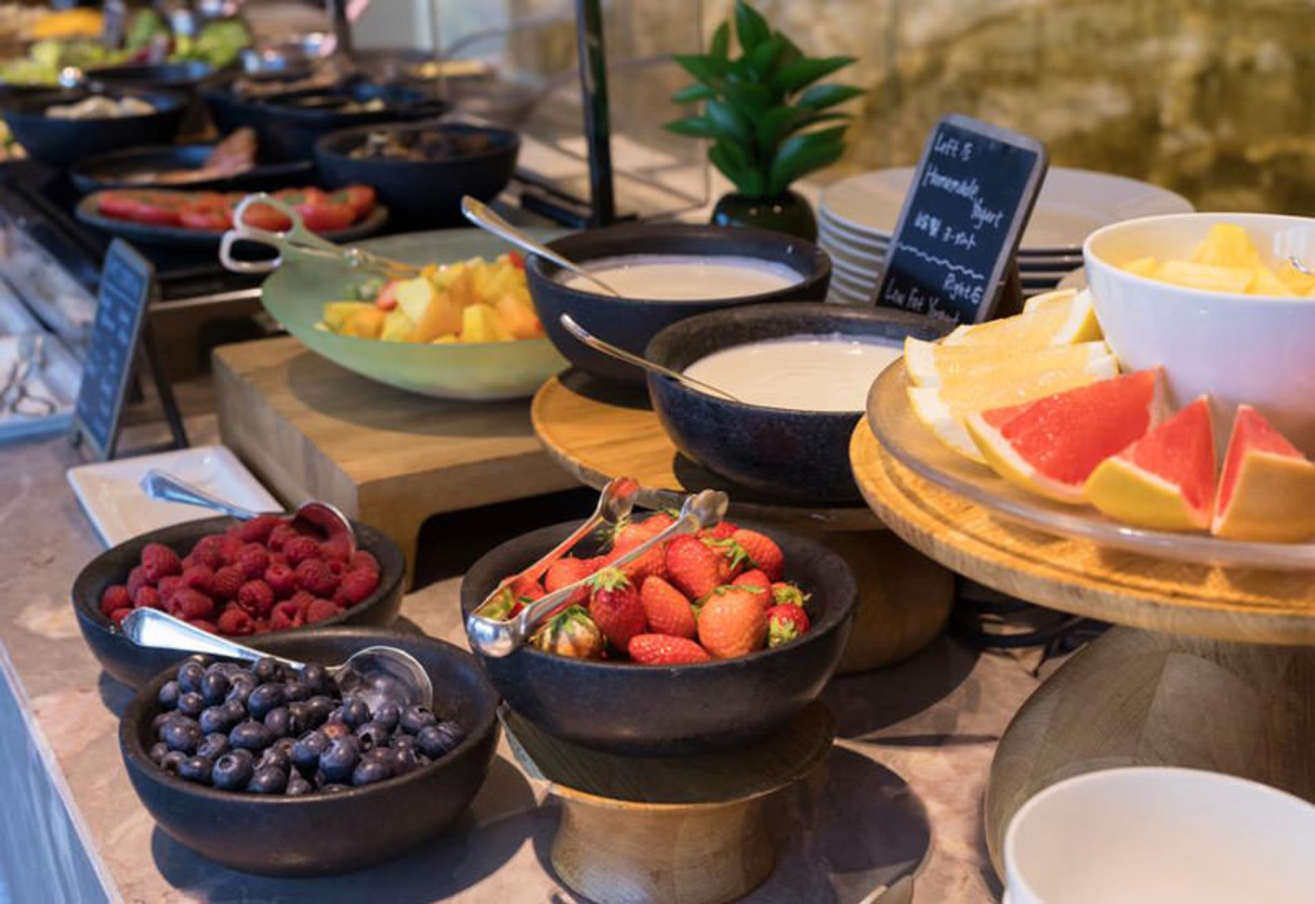 هتل فور سیزن توکیو (Four Seasons Hotel Tokyo at Marunouchi)