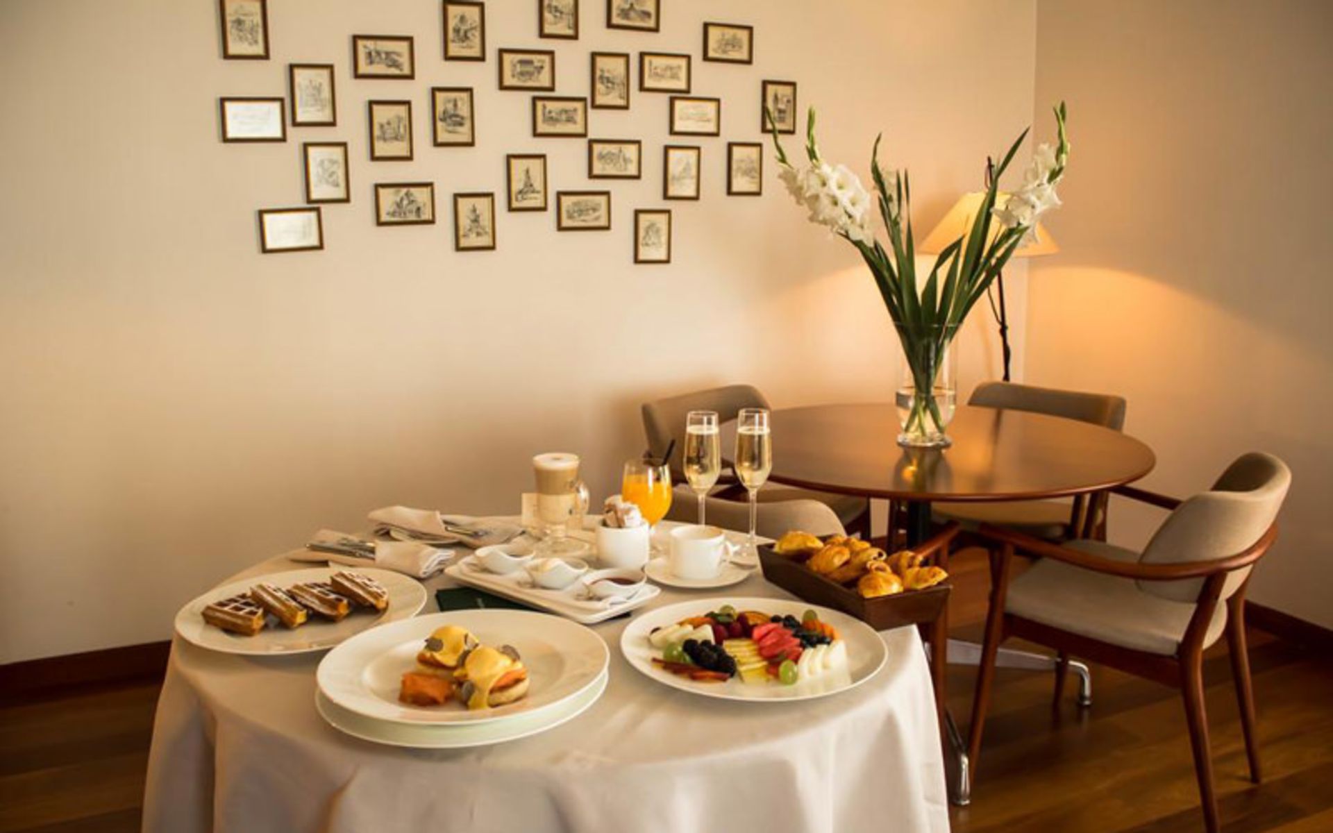 هتل اسکوئر ناین بلگراد (Square Nine Hotel Belgrade)
