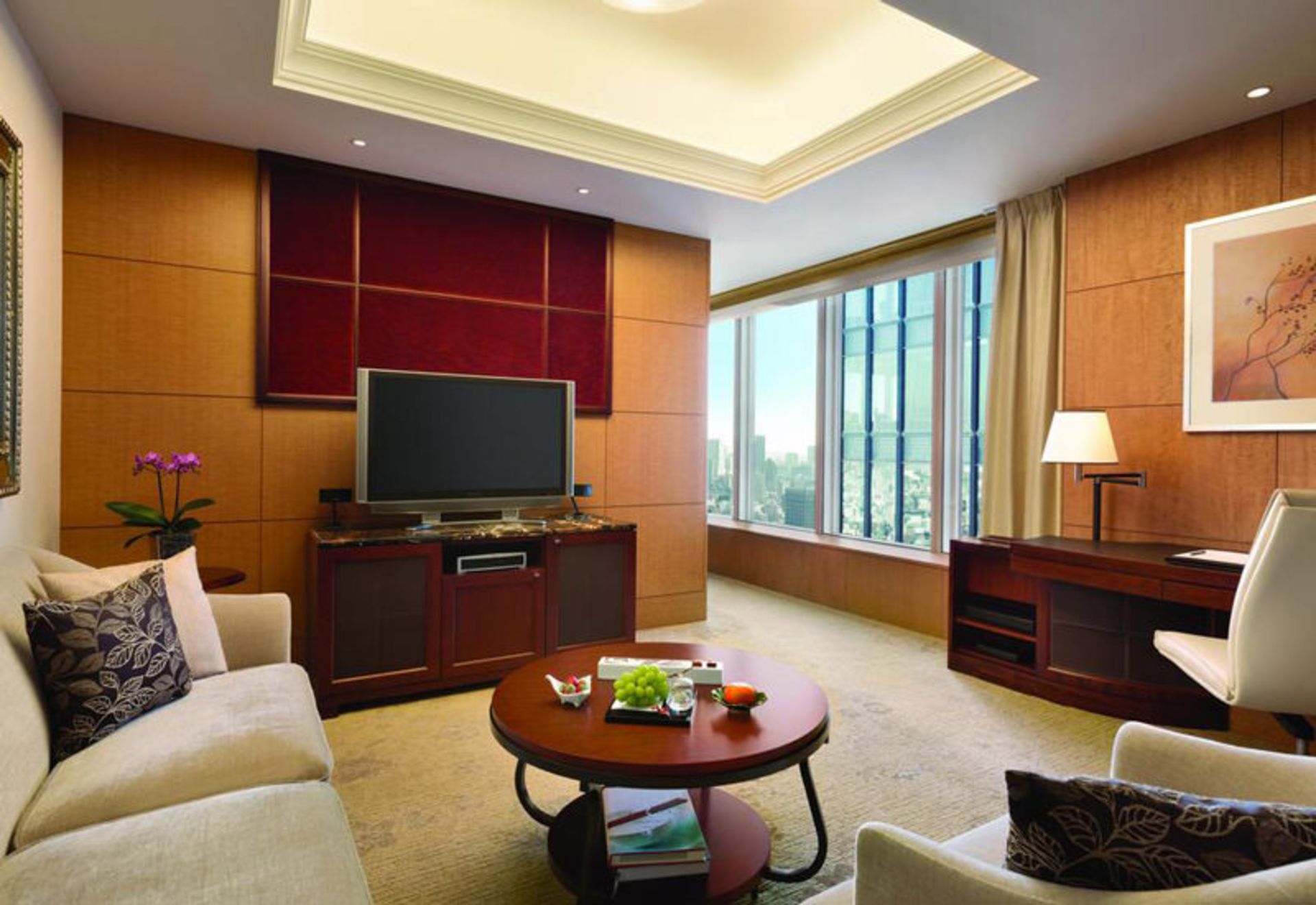 هتل شانگری لا (Shangri-La Hotel)