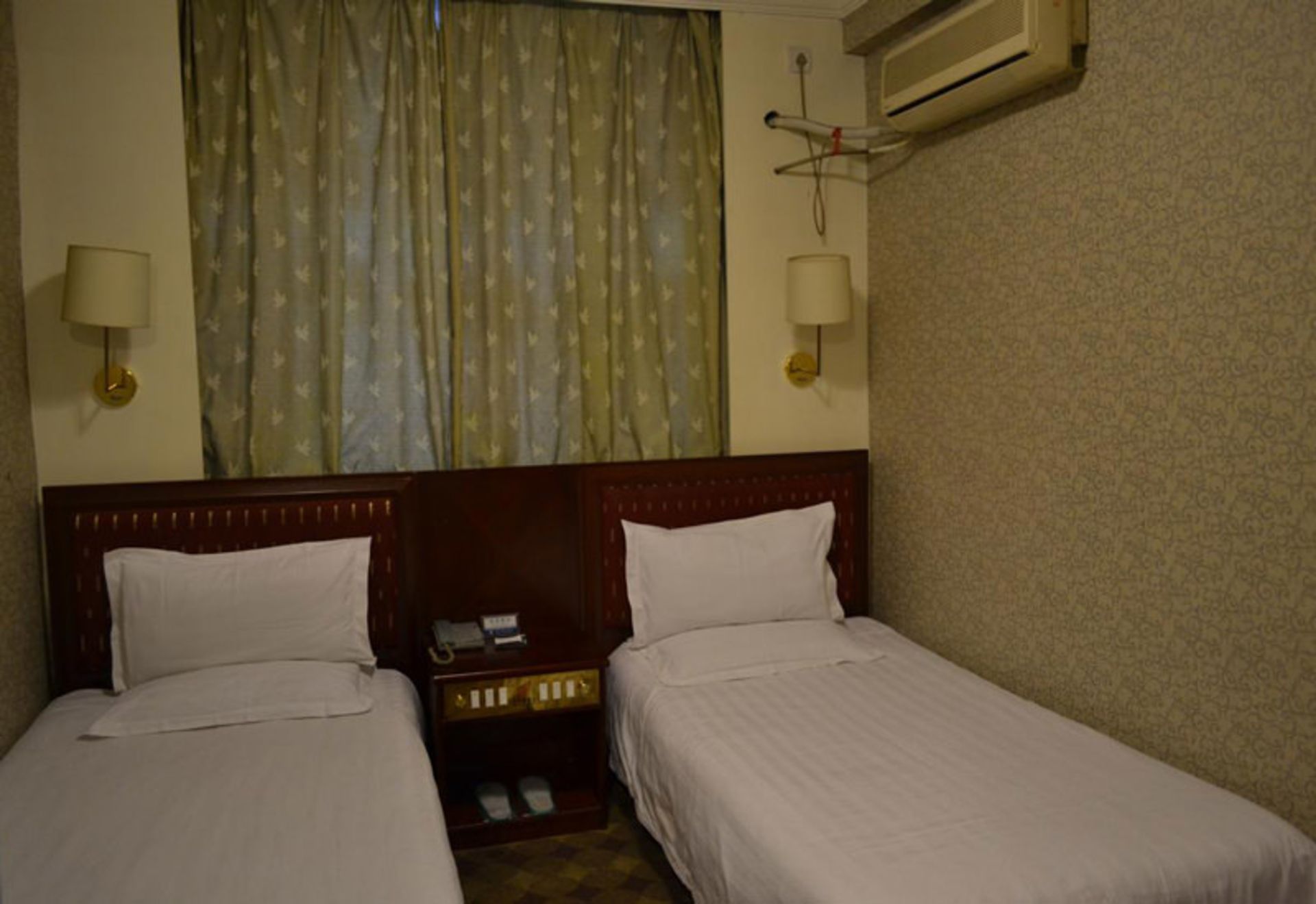 هتل سنت انجل (Saint Angel Hotel)