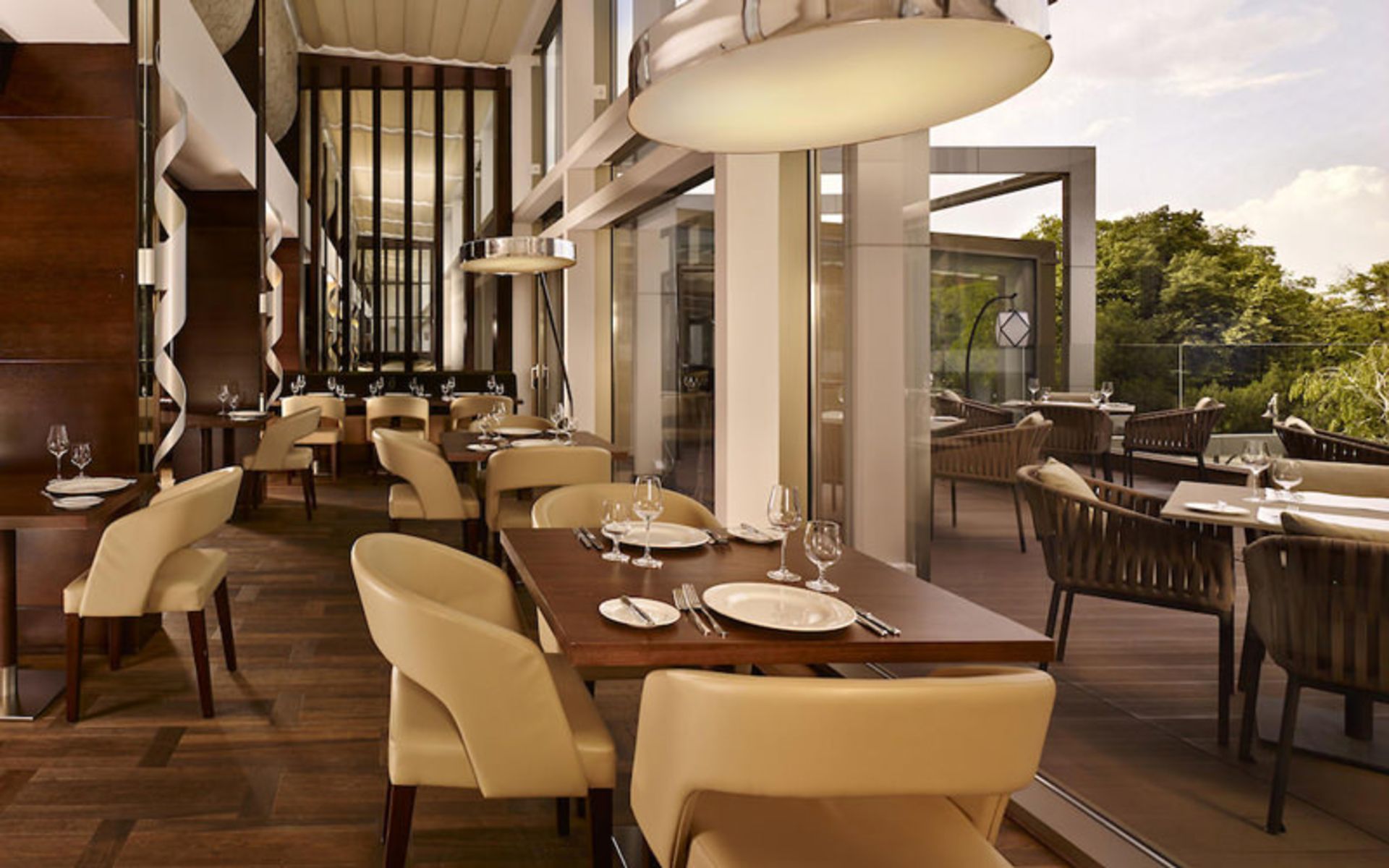 هتل متروپل پالاس بلگراد (Hotel Metropol Palace)