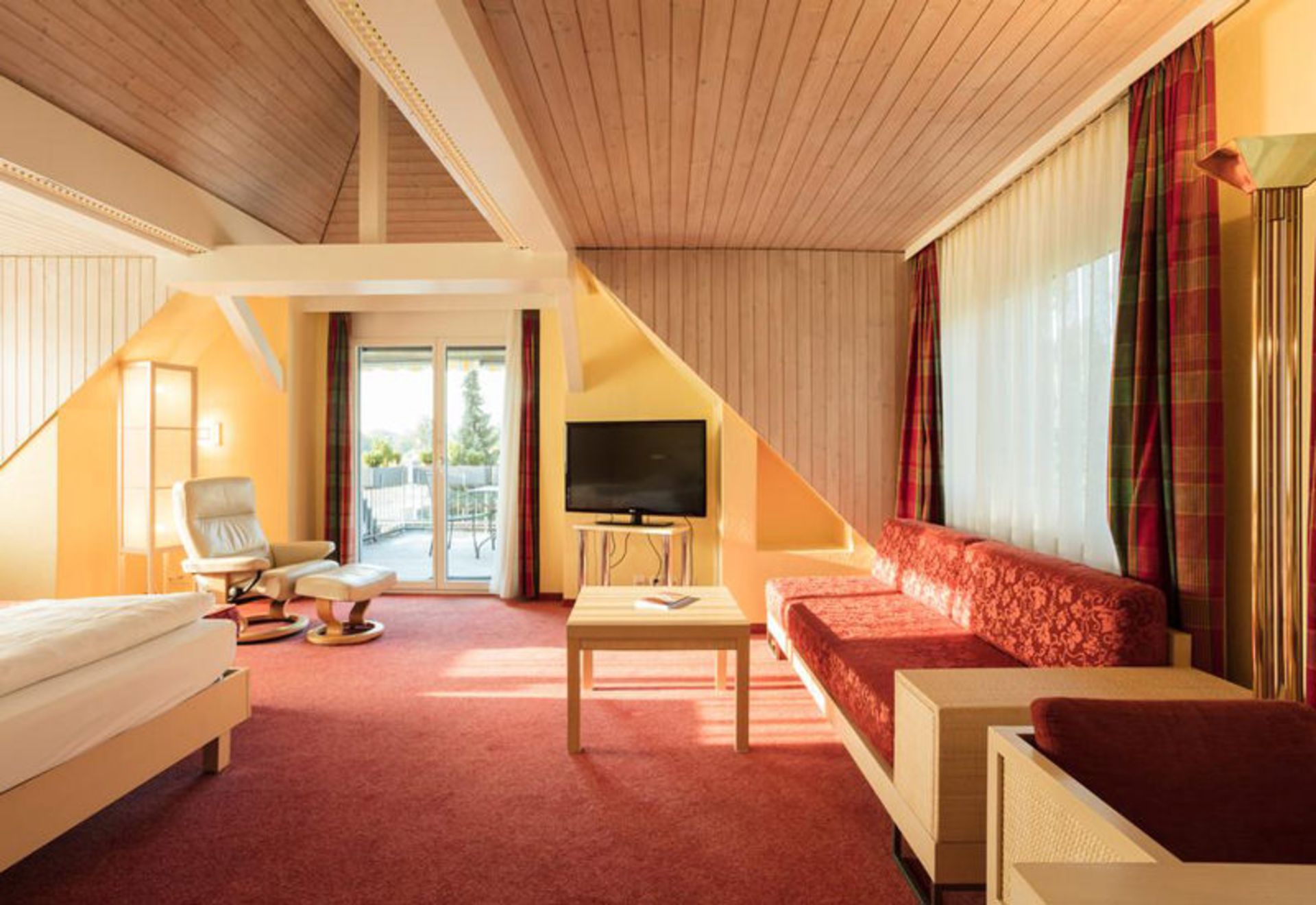هتل انگیمات سیتی-گاردن (Engimatt City-Gardenhotel)