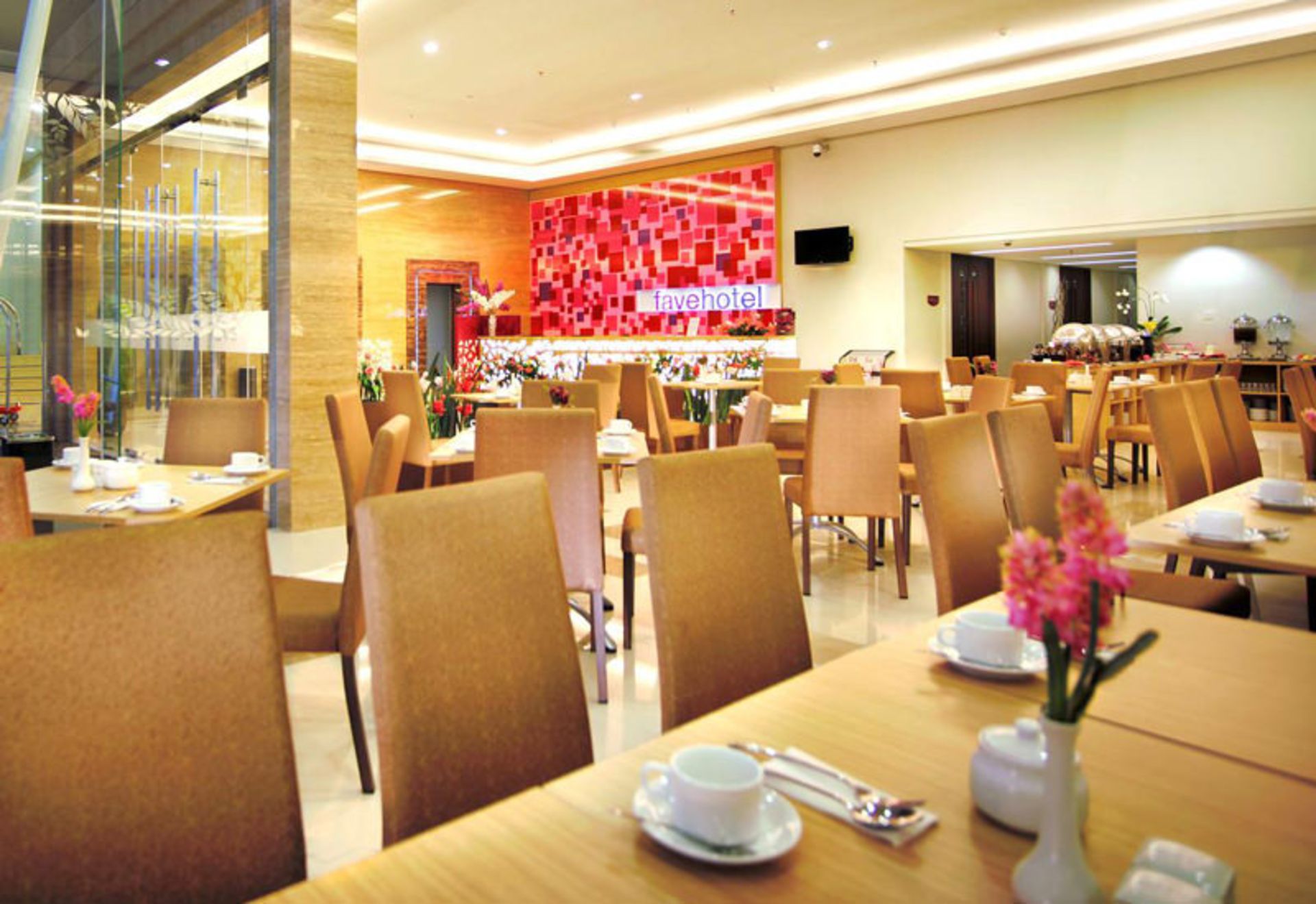 هتل فیو هتل پاسار بارو (favehotel Pasar Baru)