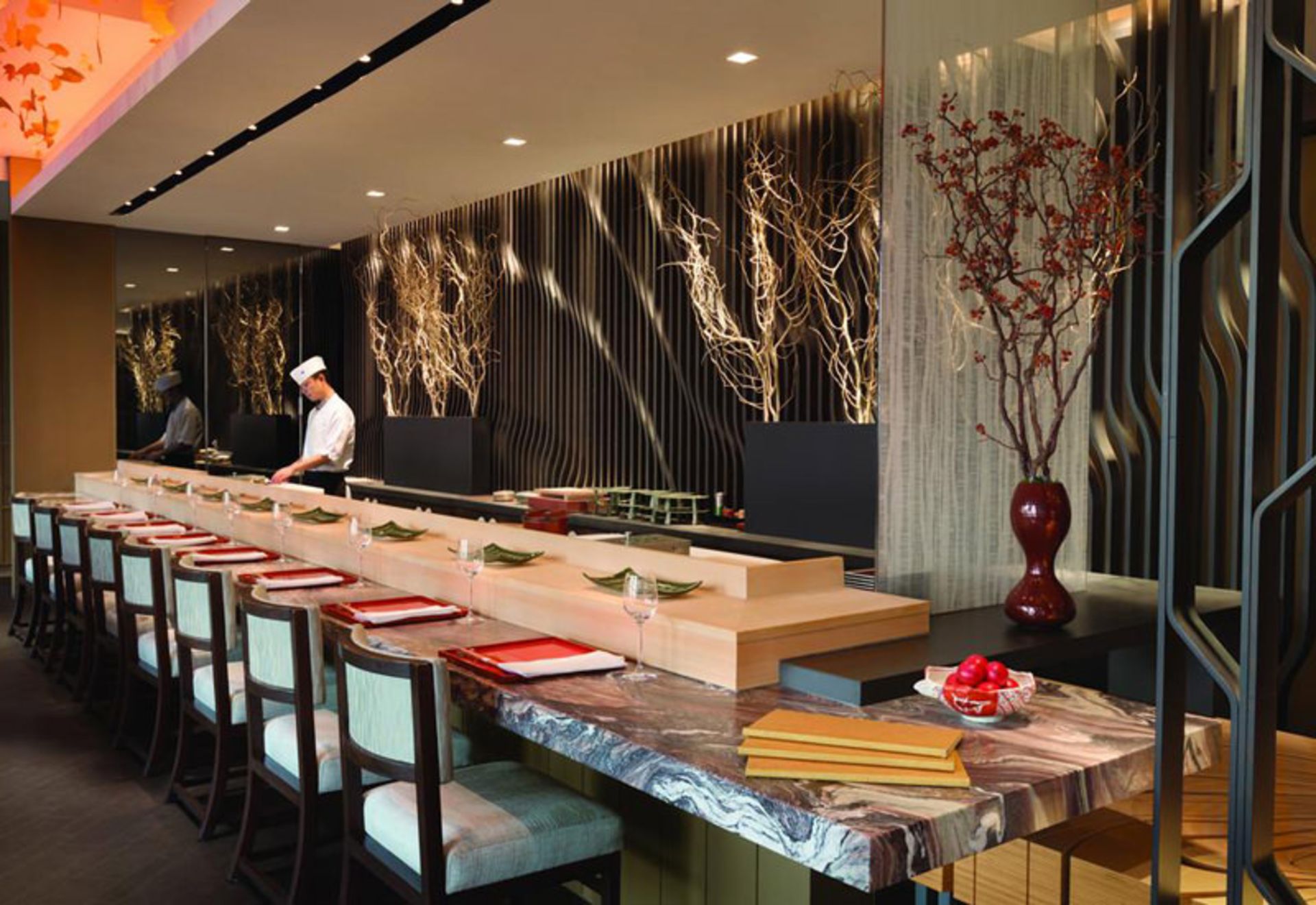 هتل شانگری لا (Shangri-La Hotel)