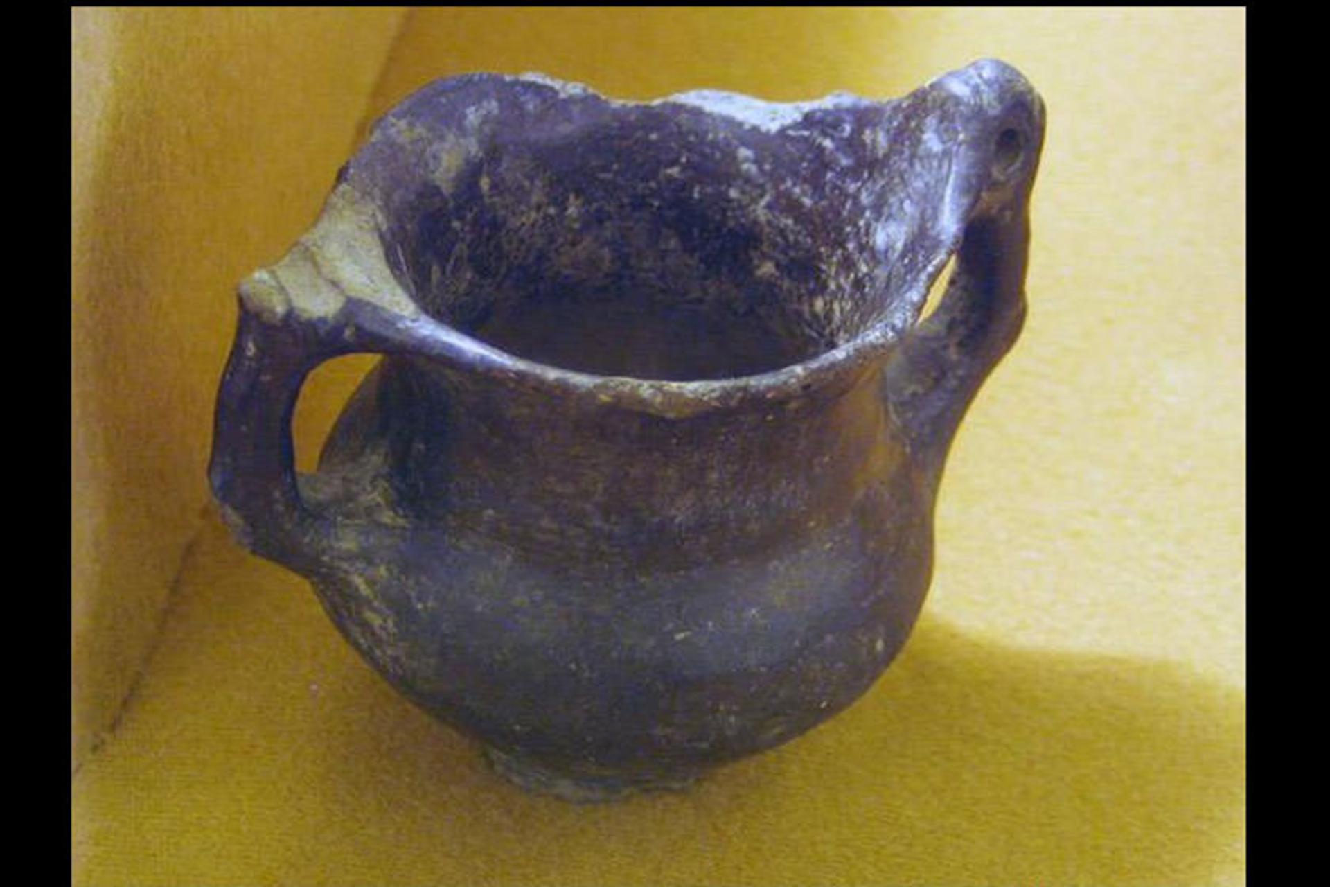 یانیق تپه
