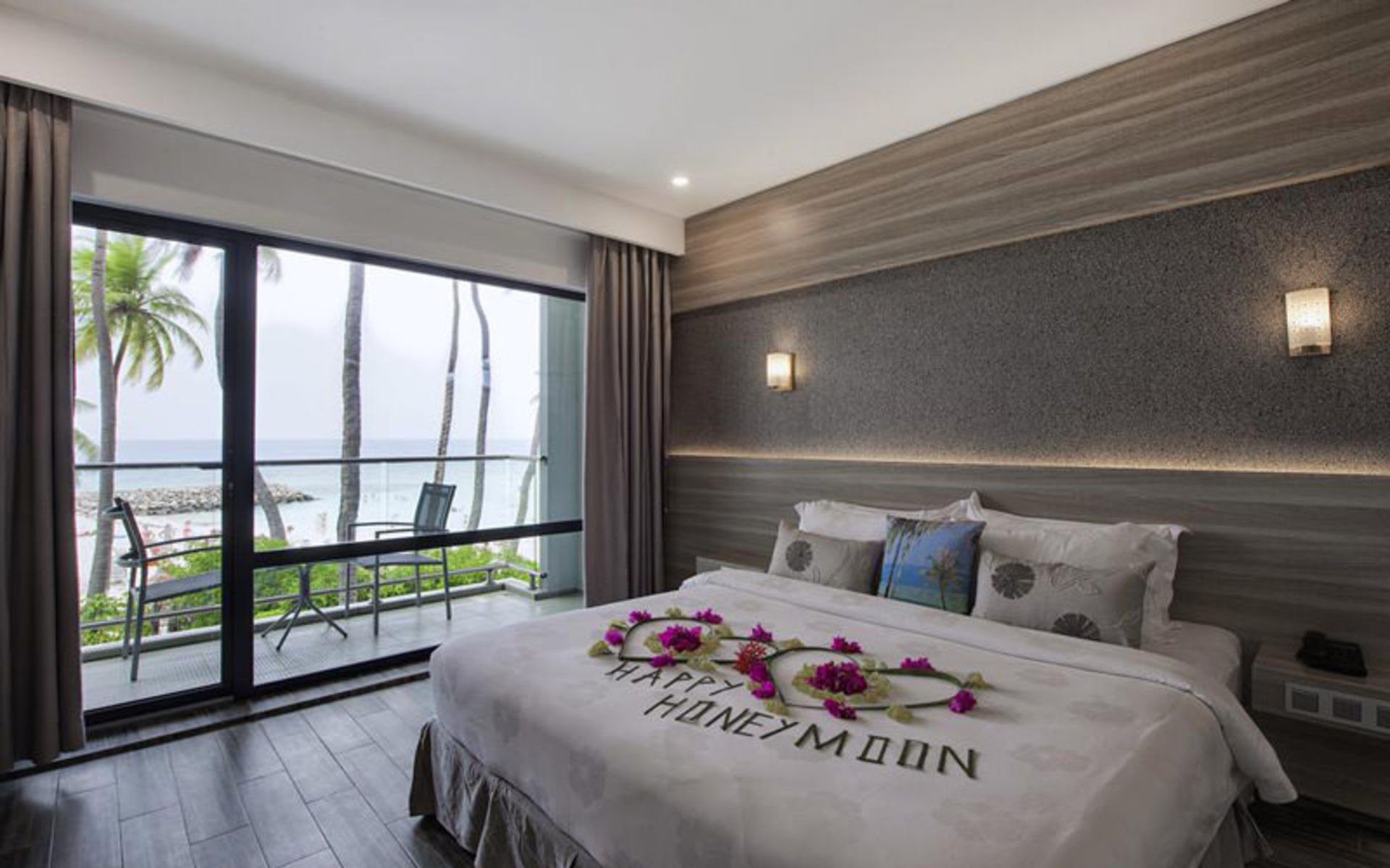 هتل کانی گرند سی ویو (Kaani Grand Seaview)