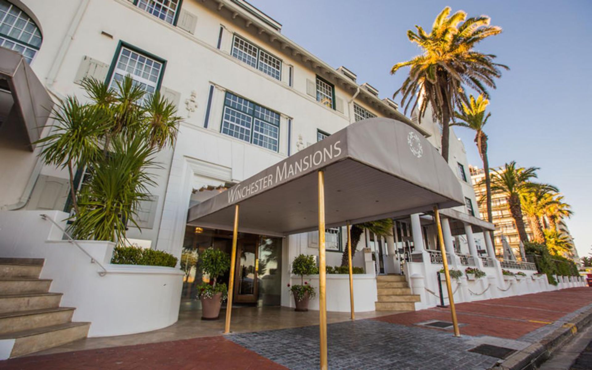 هتل وینچستر مانسیونز (Winchester Mansions Hotel)