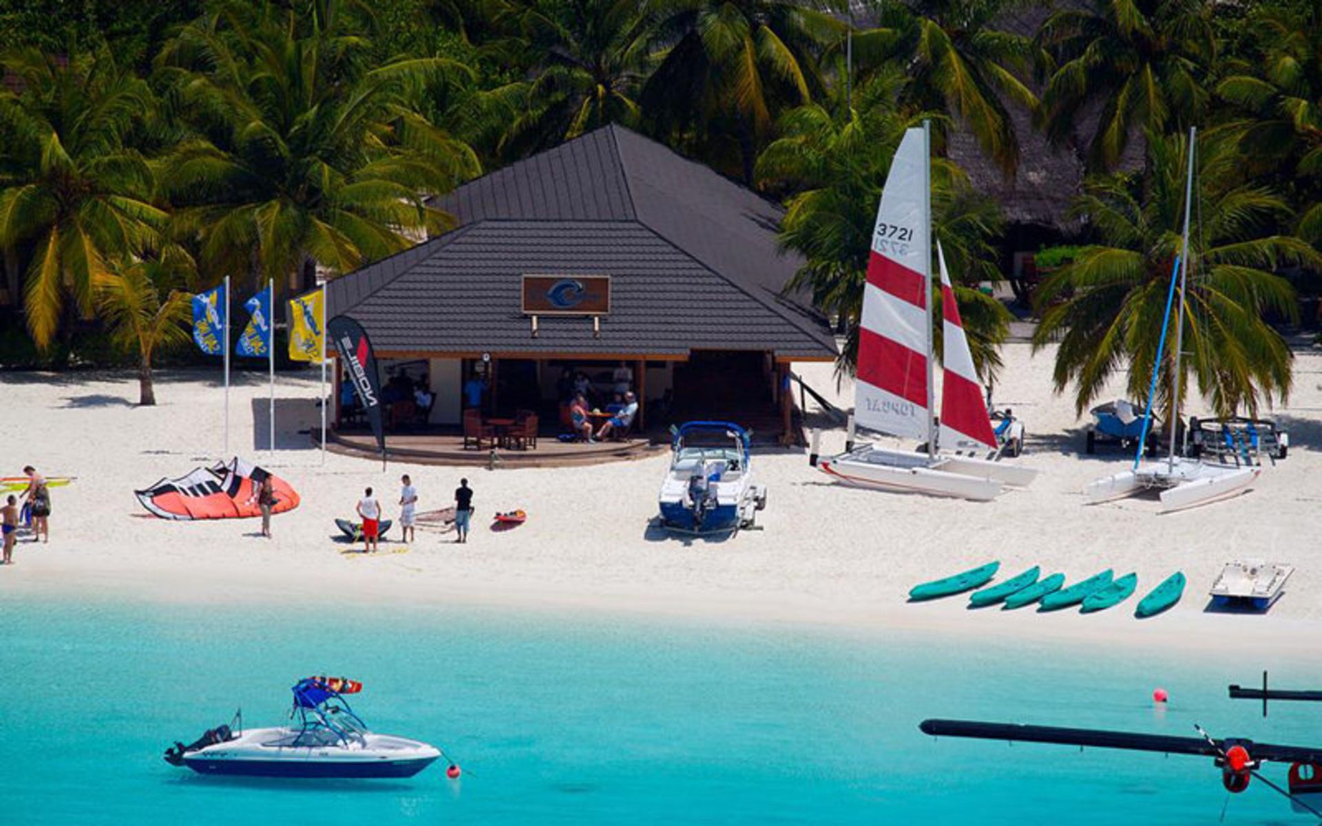هتل کوردو ایسلند ریزورت اند اسپا (Kuredu Island Resort & Spa)