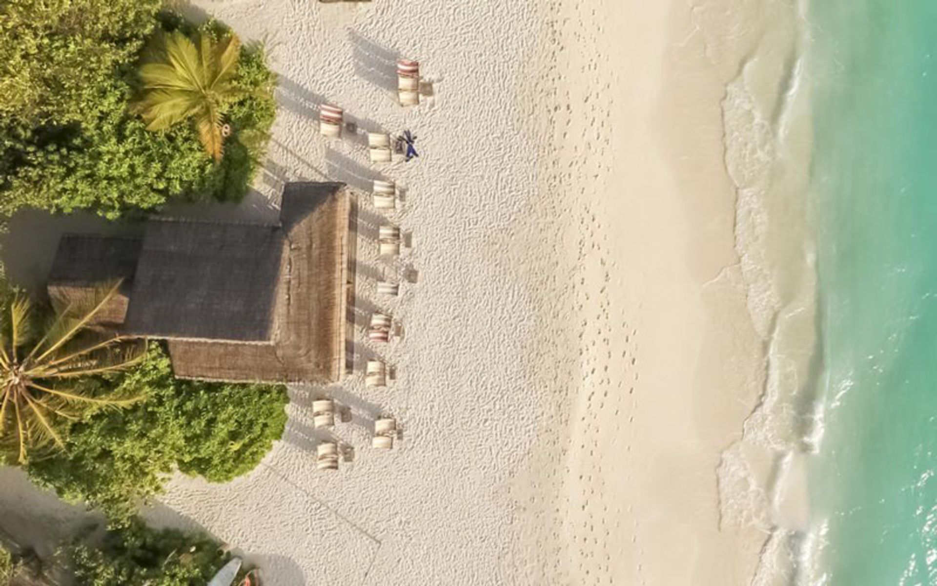 هتل ردی بیج ریزورت (Reethi Beach Resort)