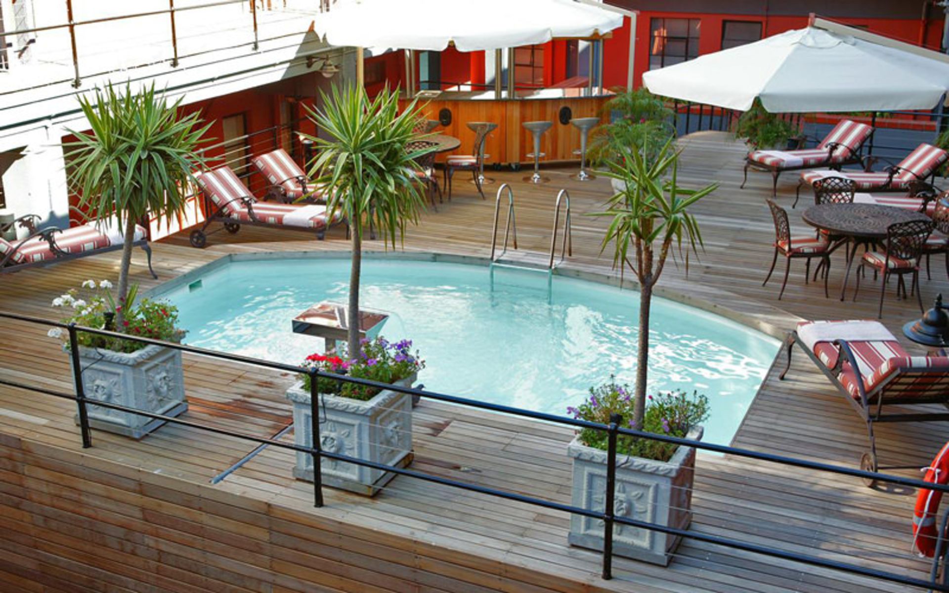 هتل کیپ تاون لژ (Cape Town Lodge Hotel)