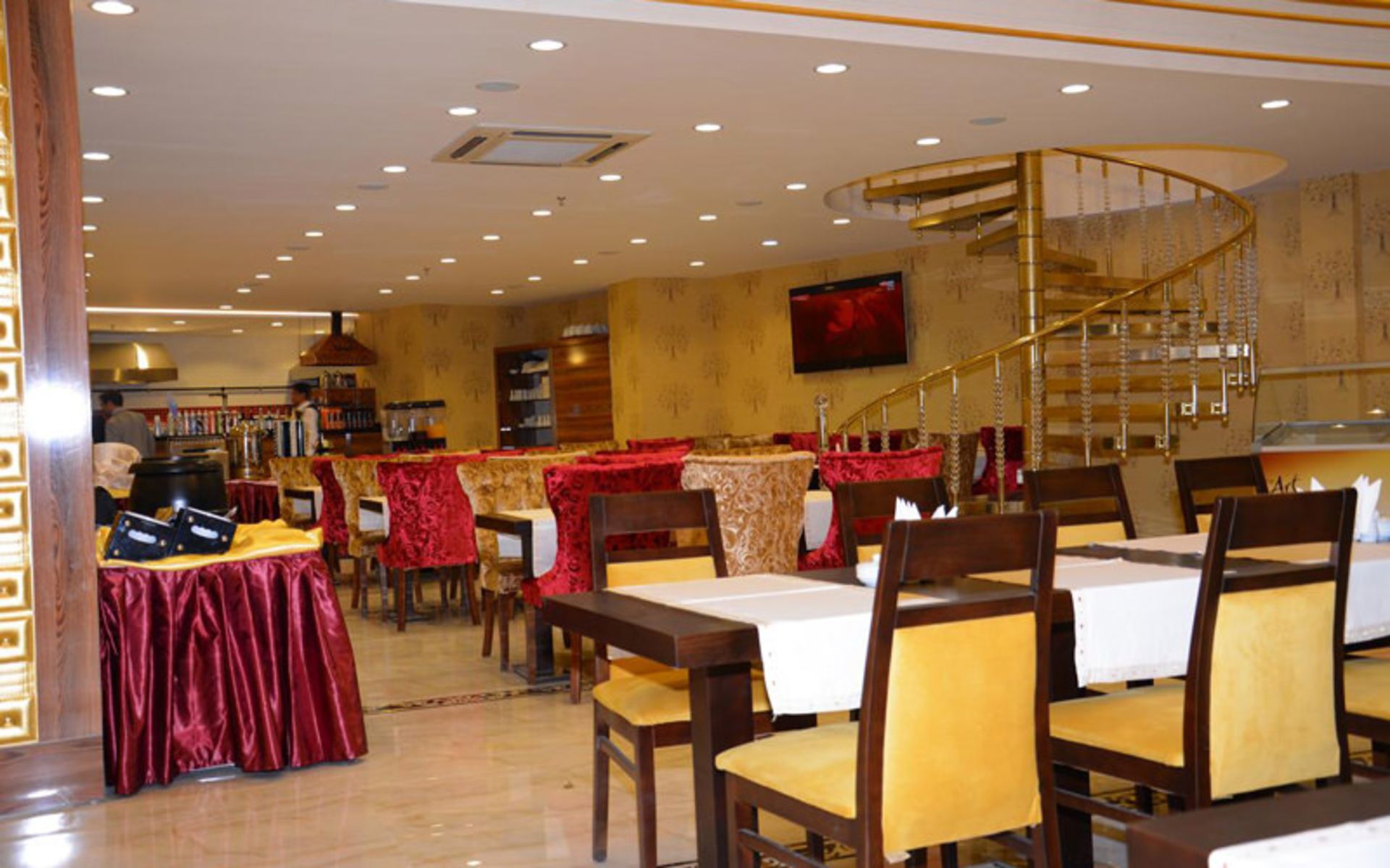 هتل هالدی (Haldi Hotel)