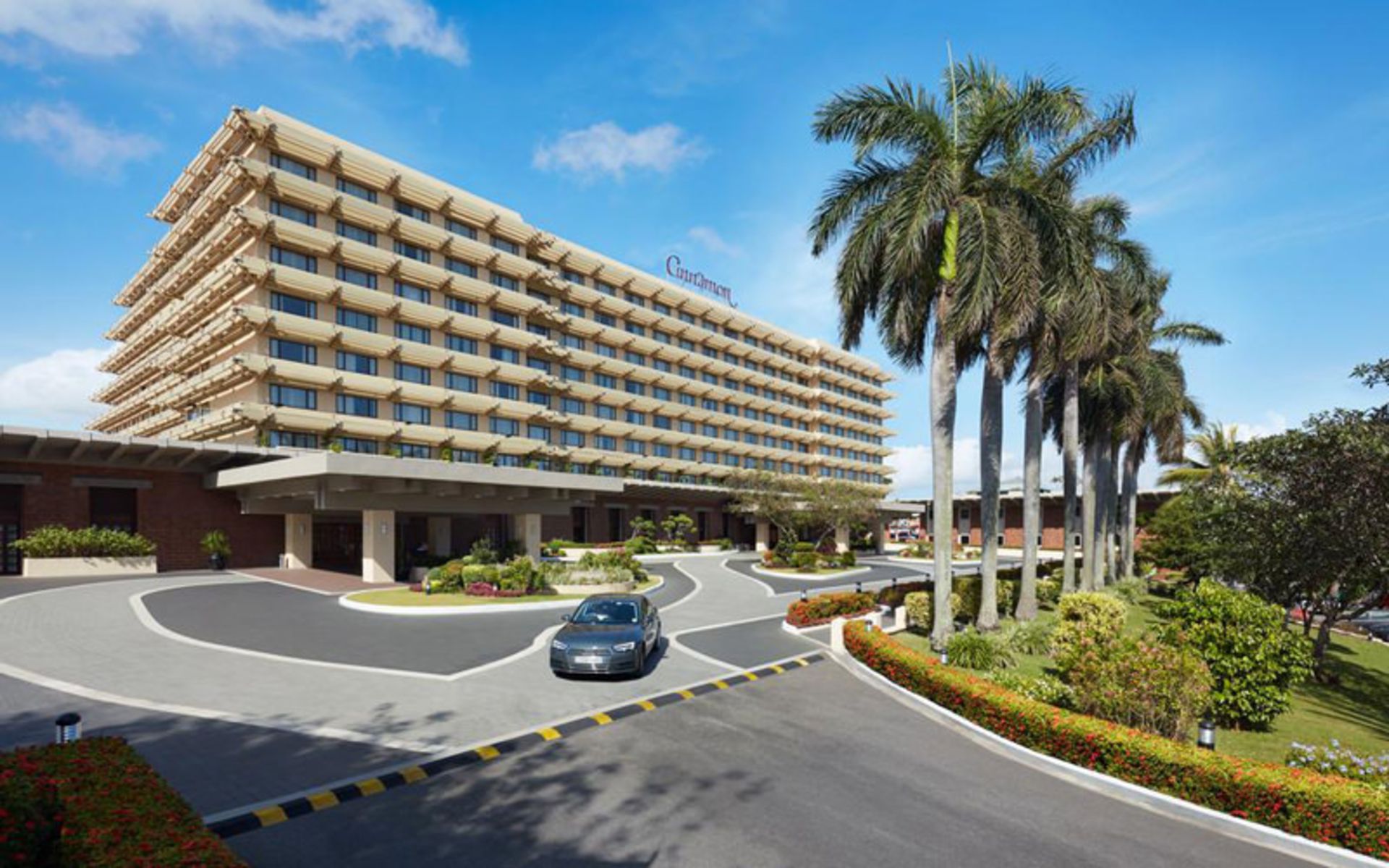 هتل سینامون لیک ‌ساید (Cinnamon Lakeside)