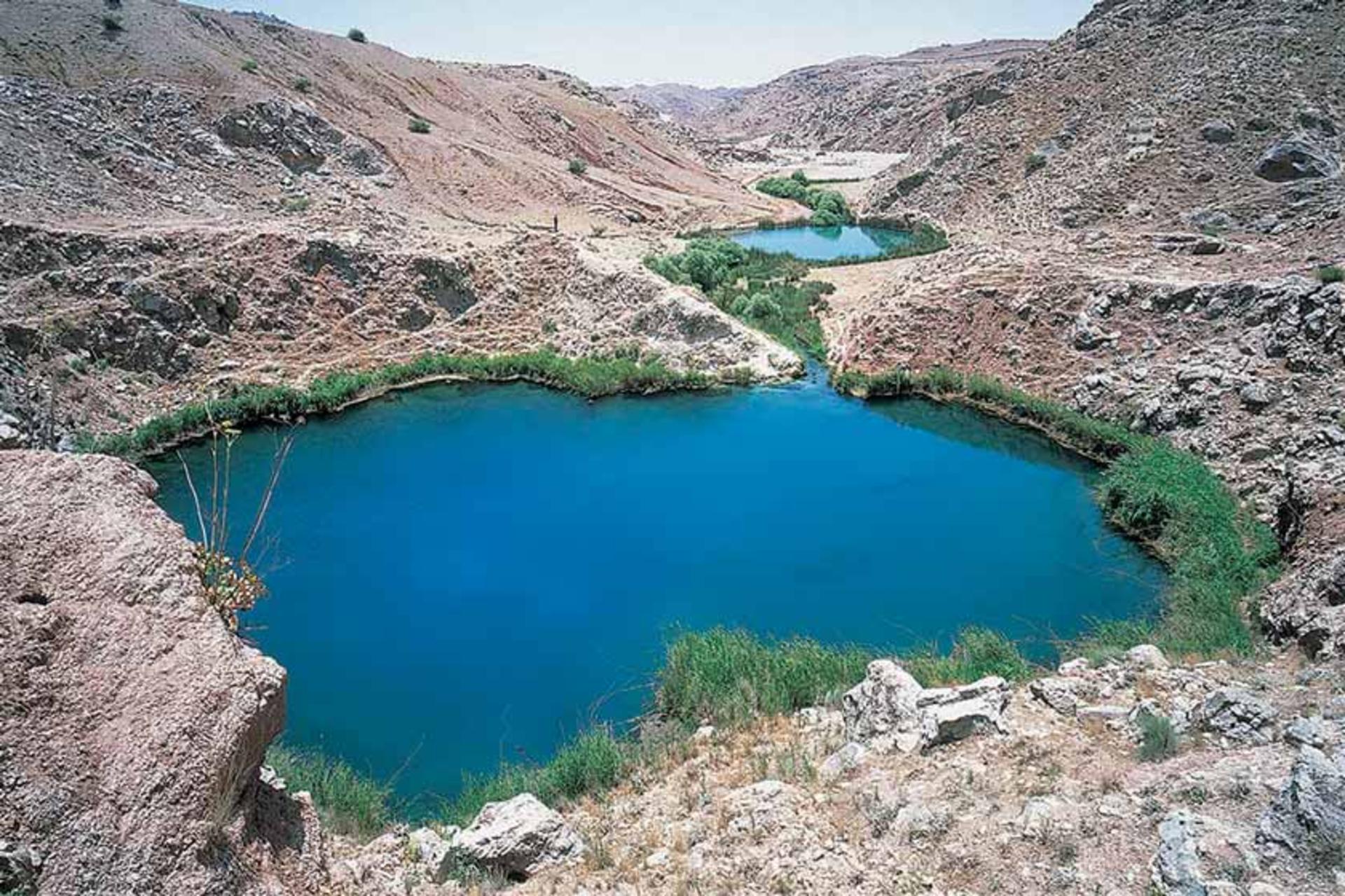 دریاچه دوقلو سیاه گاو
