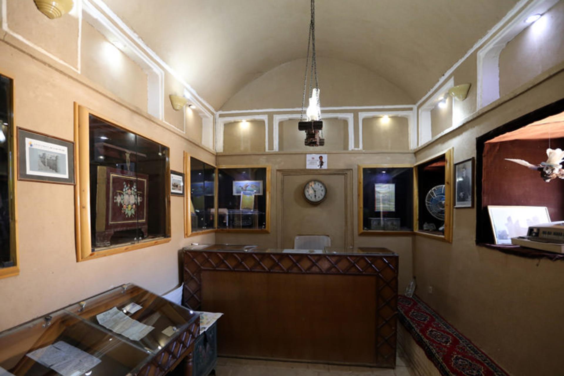 چاپارخانه میبد