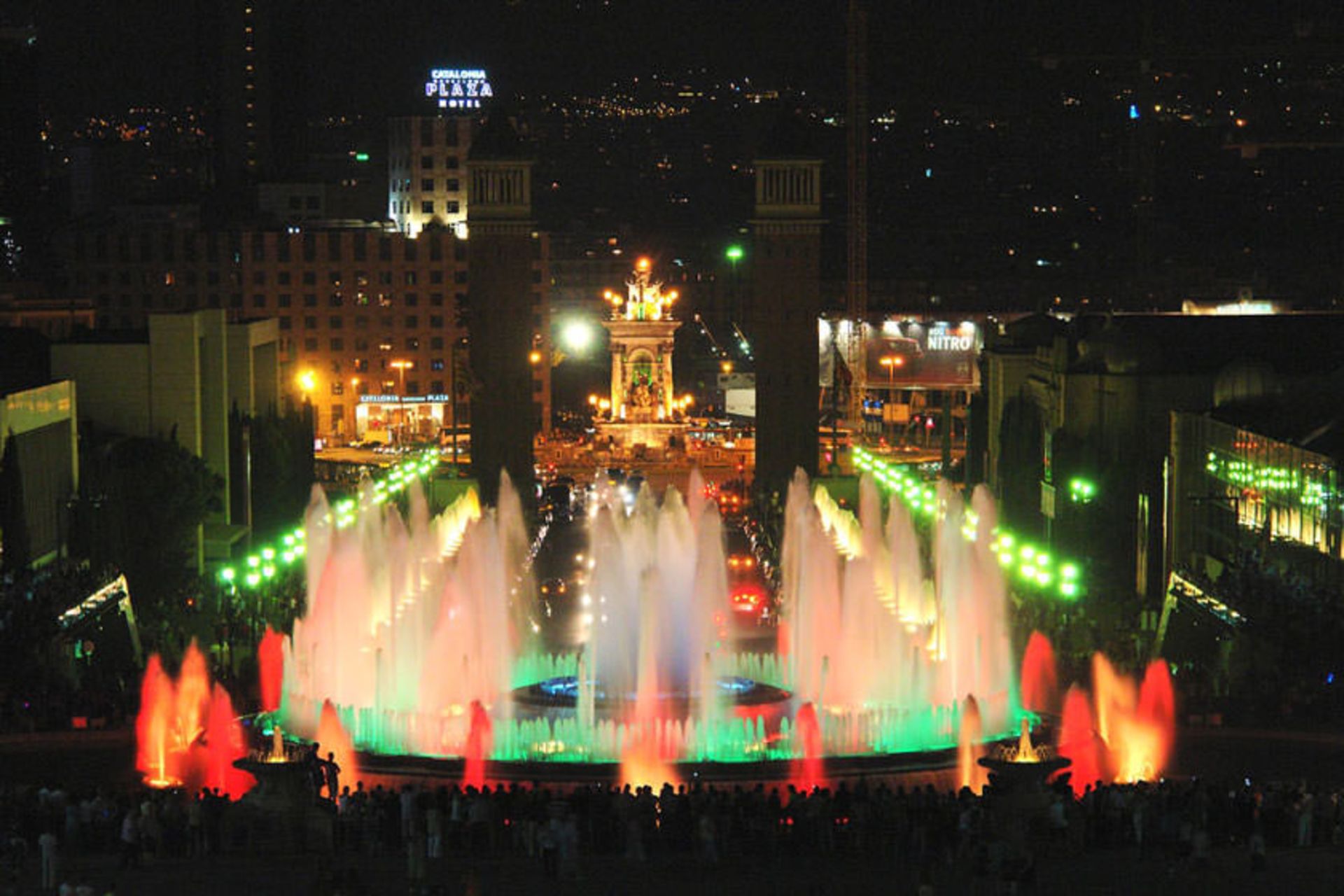 فواره جادویی بارسلون (فواره مونت جوییک)
