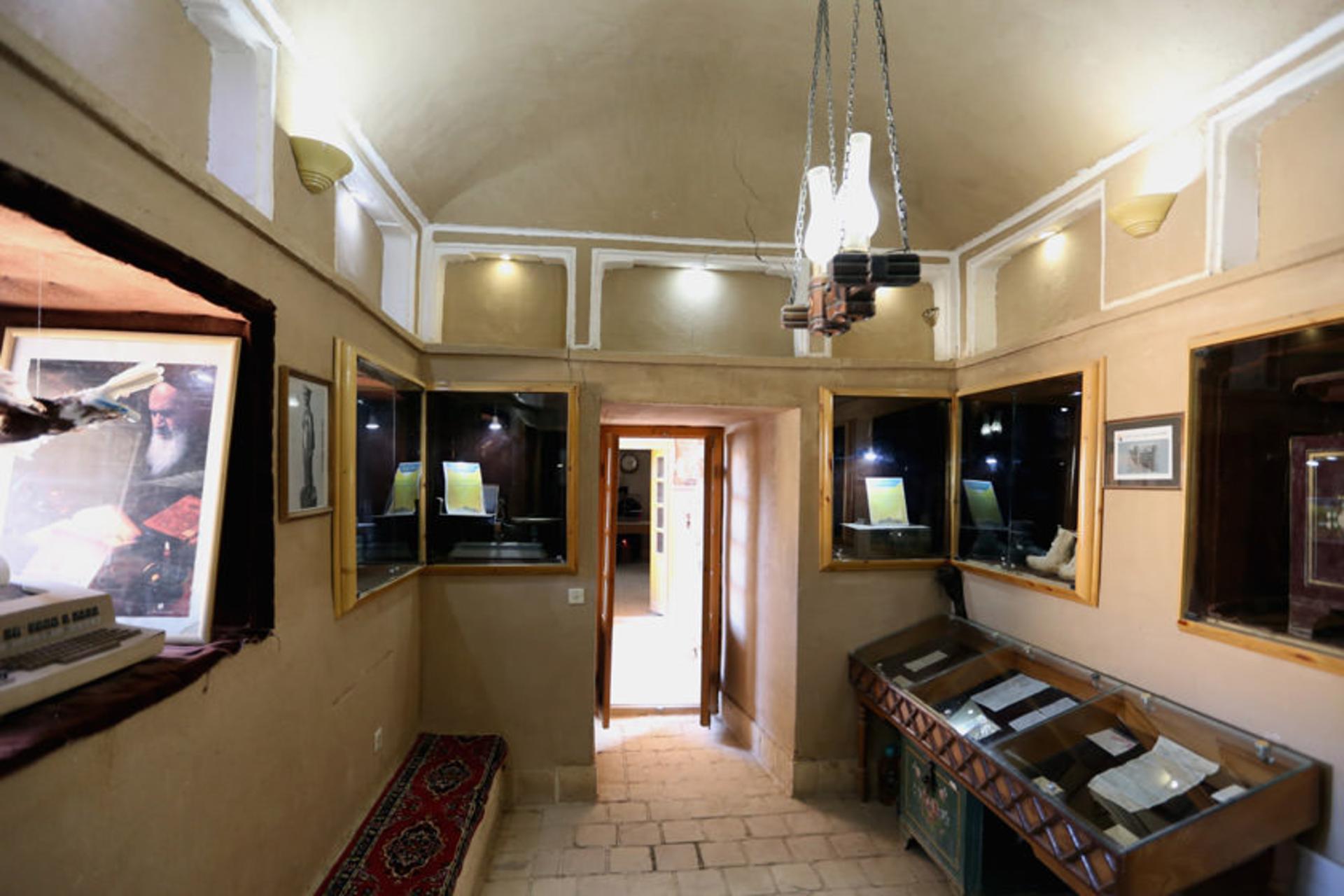 چاپارخانه میبد