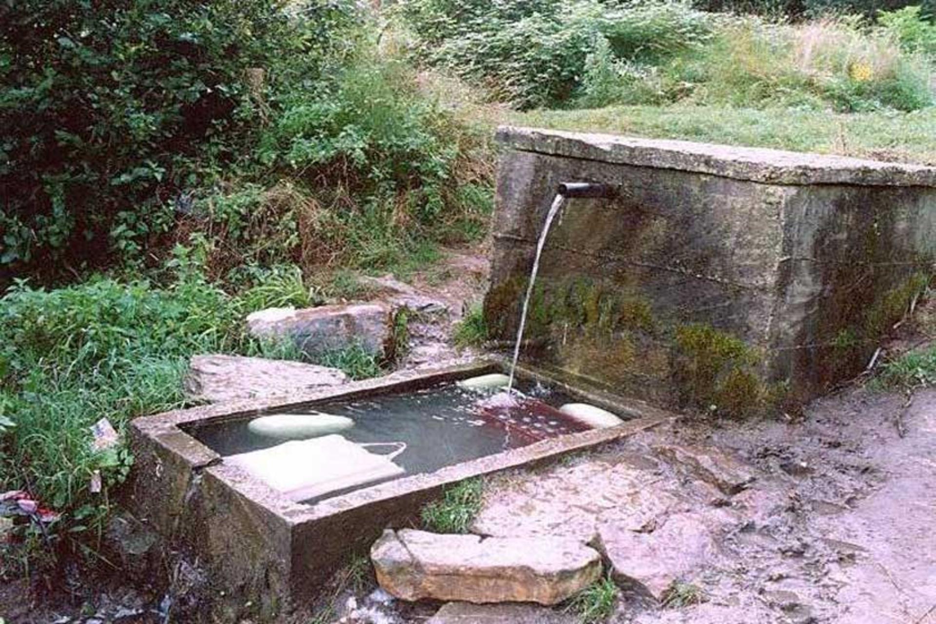 توسکا چشمه