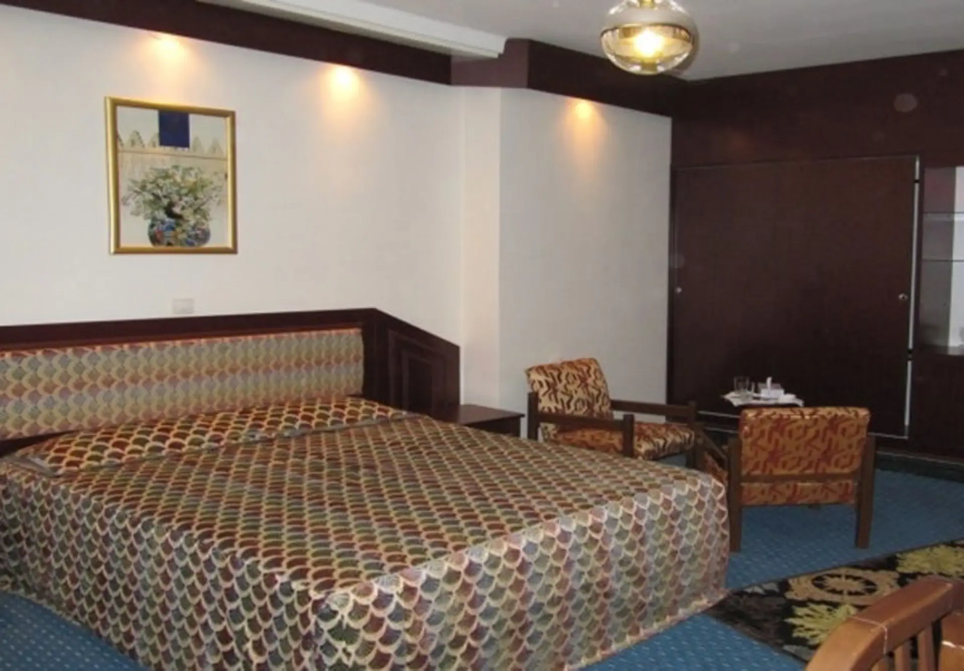 هتل جهانگردی استهبان استان فارس