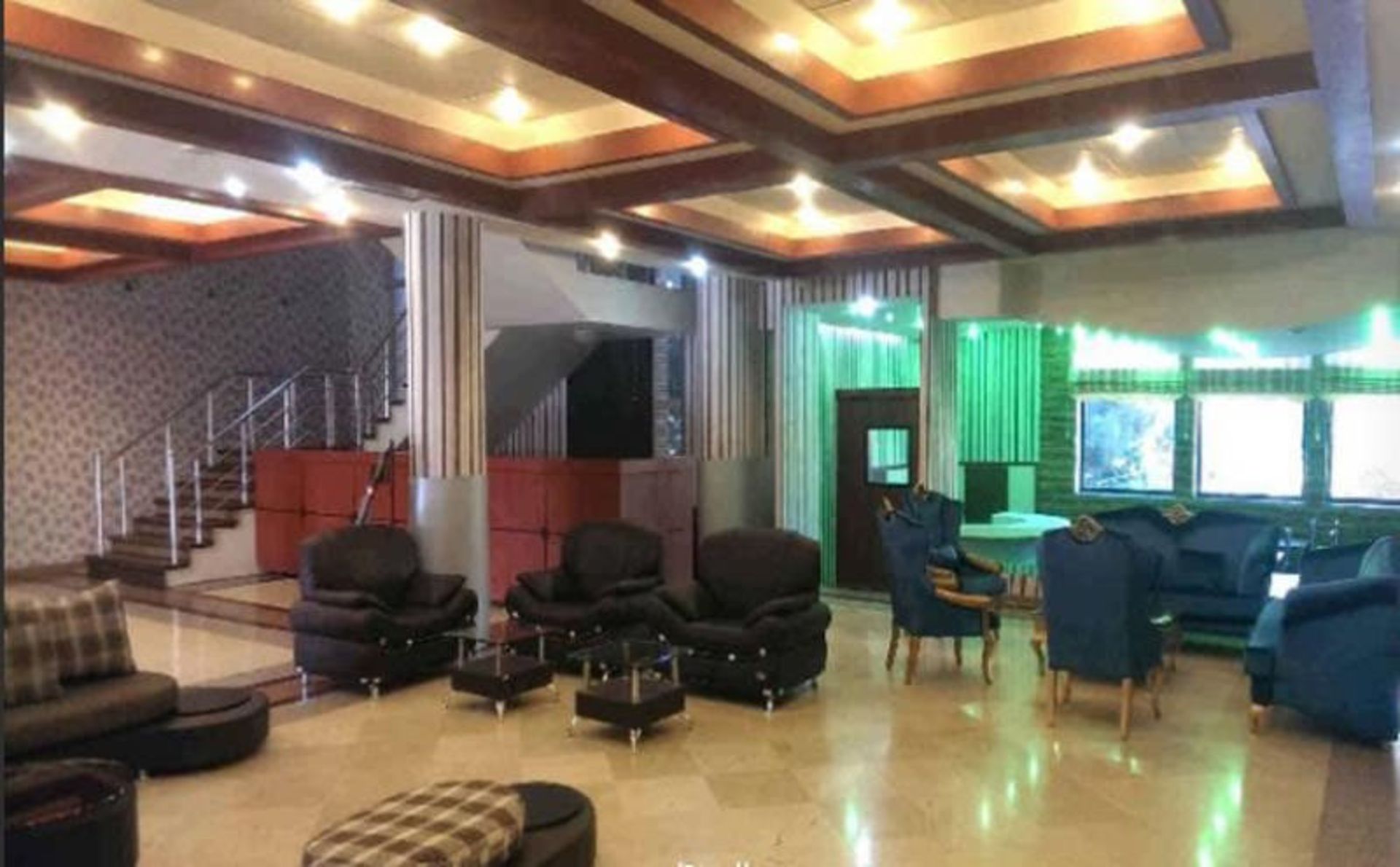 هتل کاوه ساوه استان مرکزی