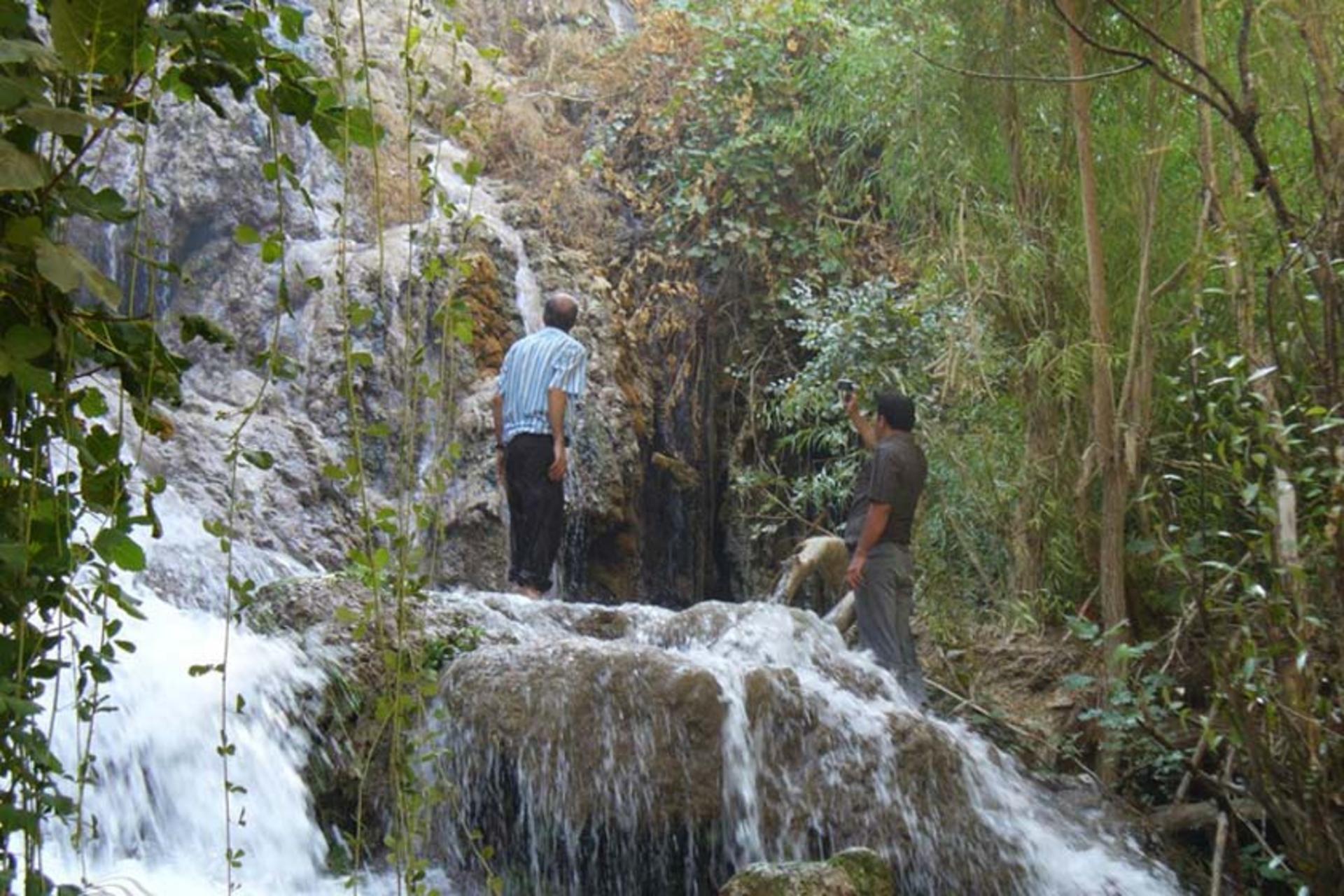 آبشار کوهمره سرخی