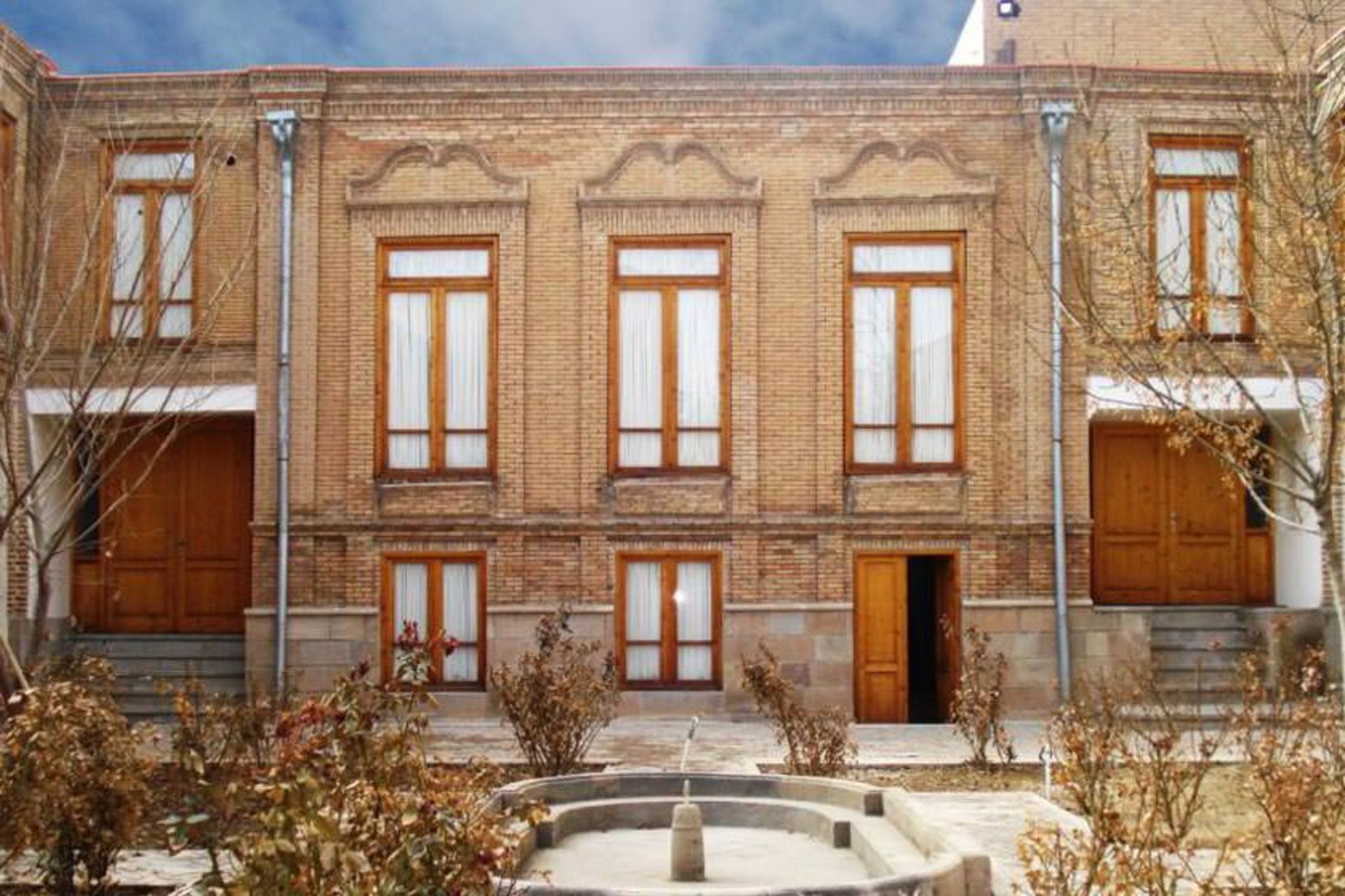 خانه صلح جو