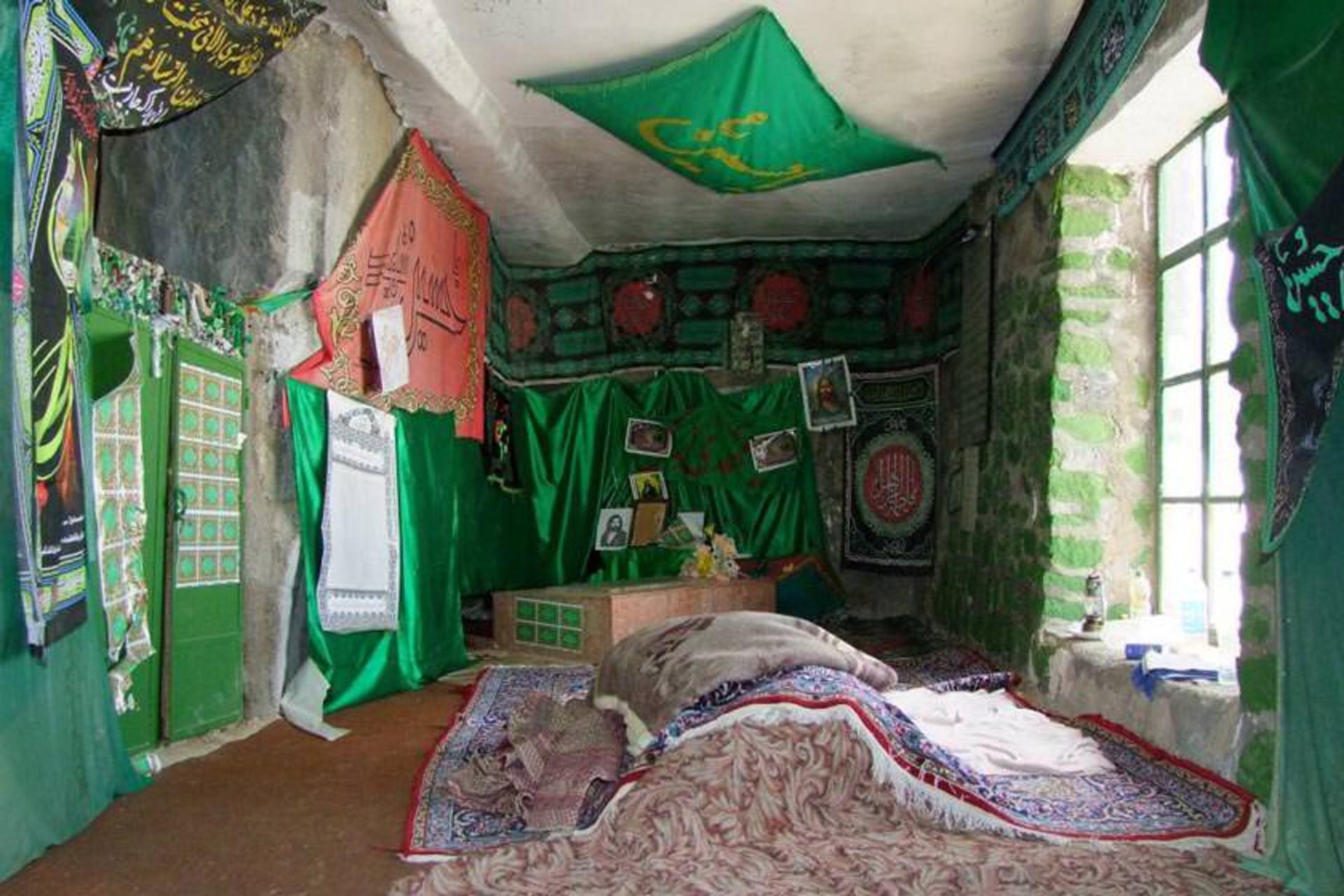 امامزاده بی بی زرین قمر
