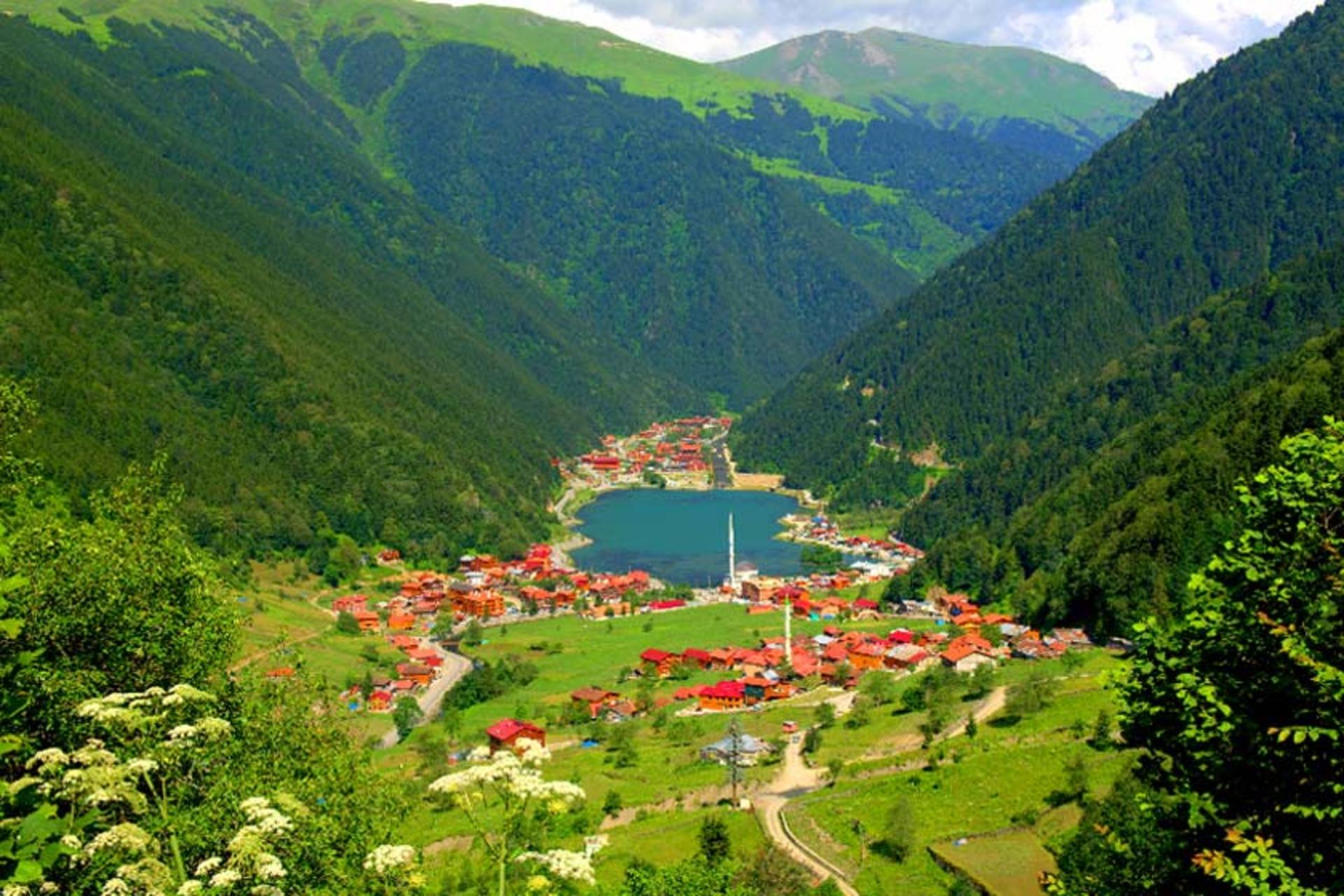 دریاچه اوزون گل