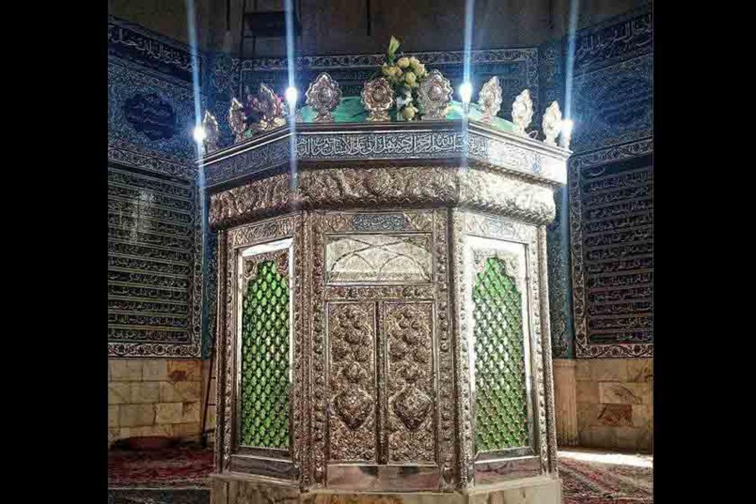 مزار بابا خادم خرانق