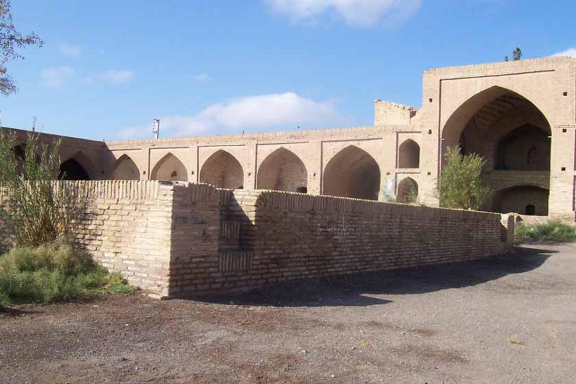 کاروانسرای عباس آباد میامی