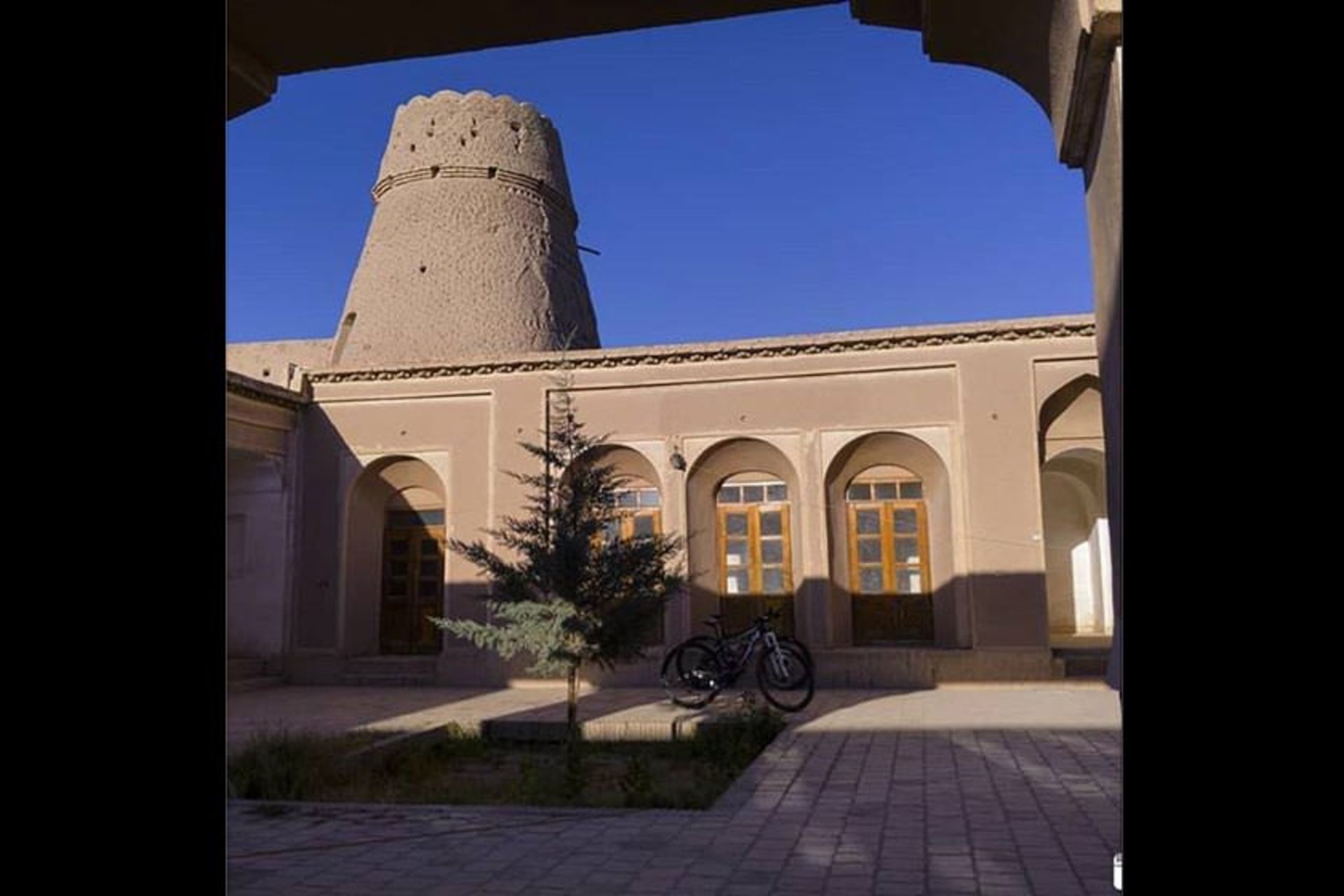 خانه بهادر الملک