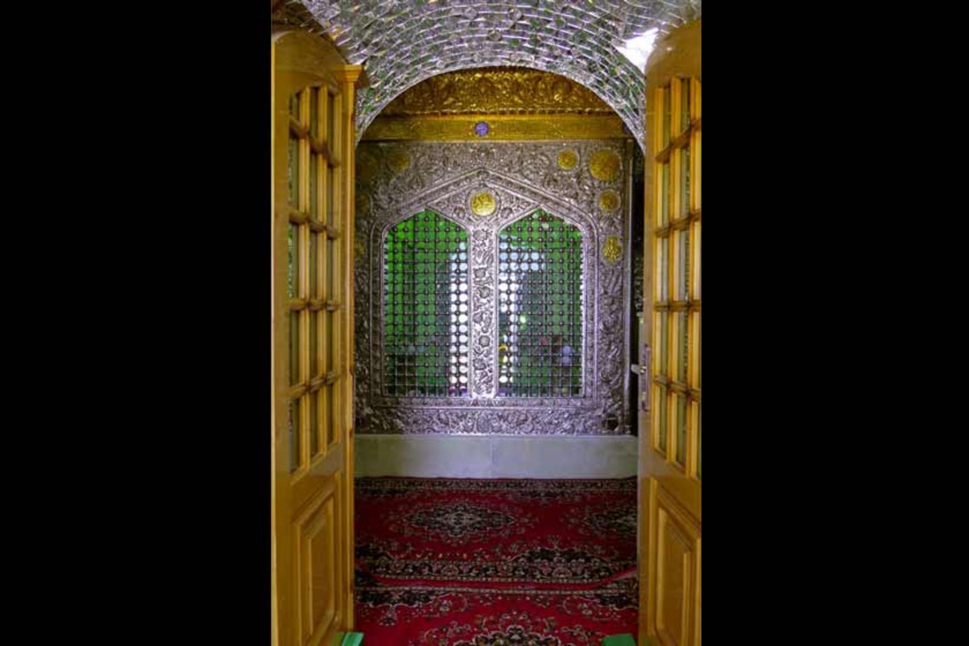 زیارتگاه سام و لام