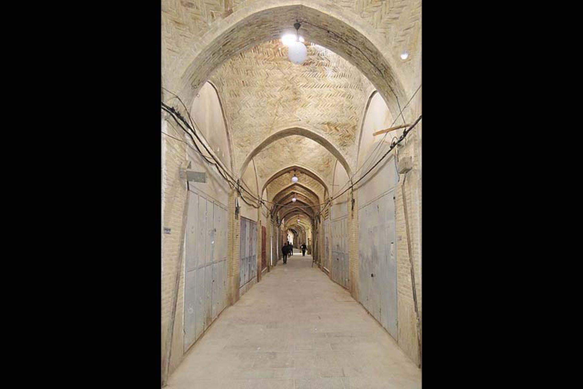 بازار میدان قلعه
