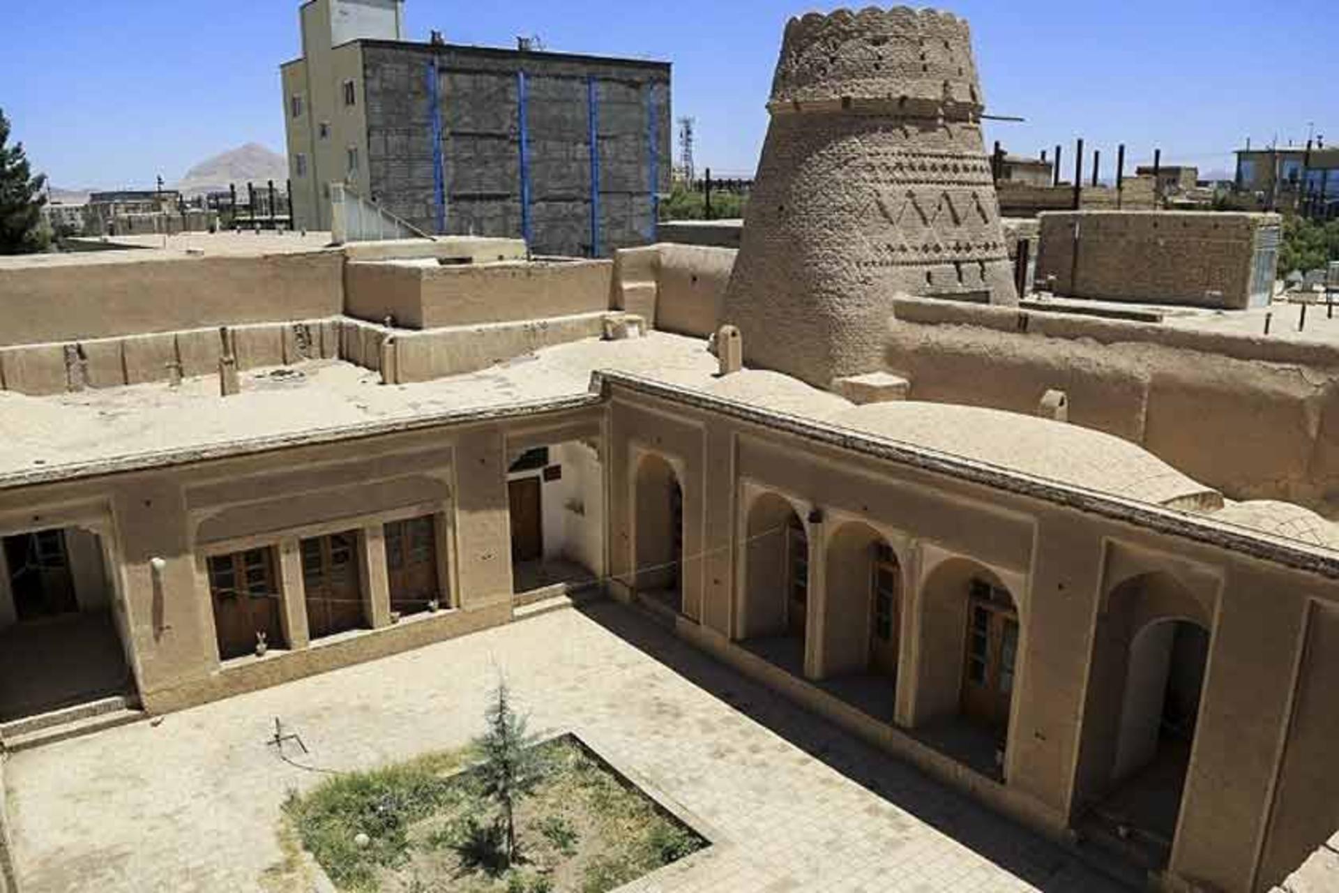 خانه بهادر الملک