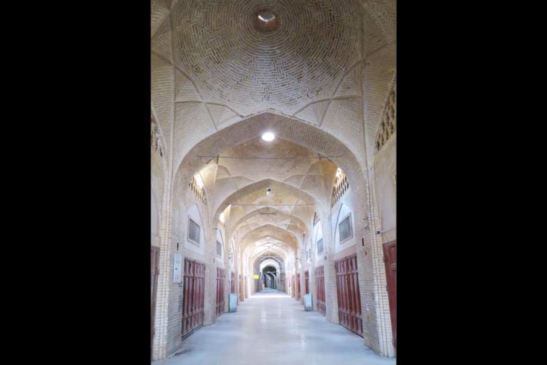بازار وکیل کرمان