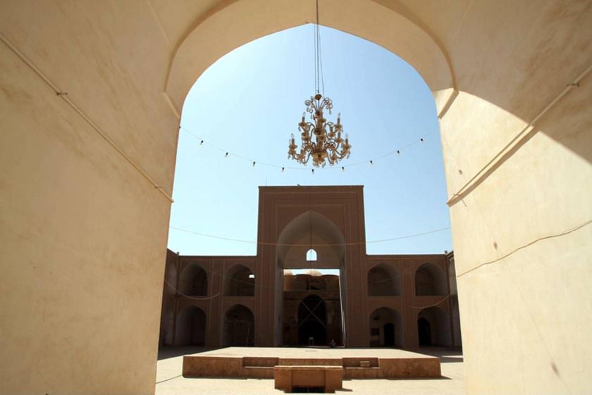 مسجد جامع ابرکوه