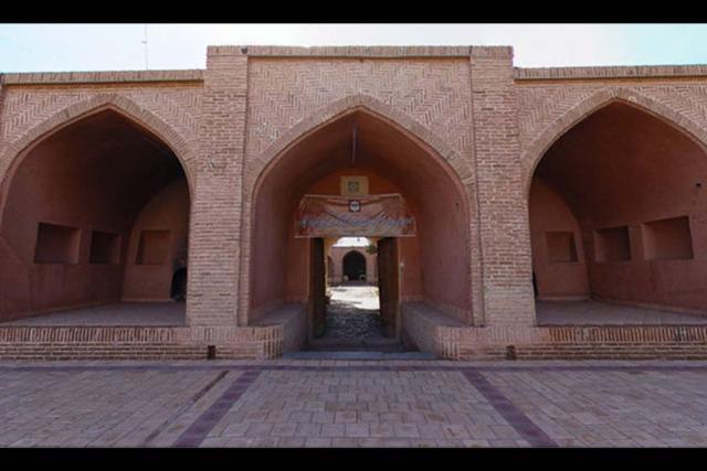 کاروانسرای قطب آباد