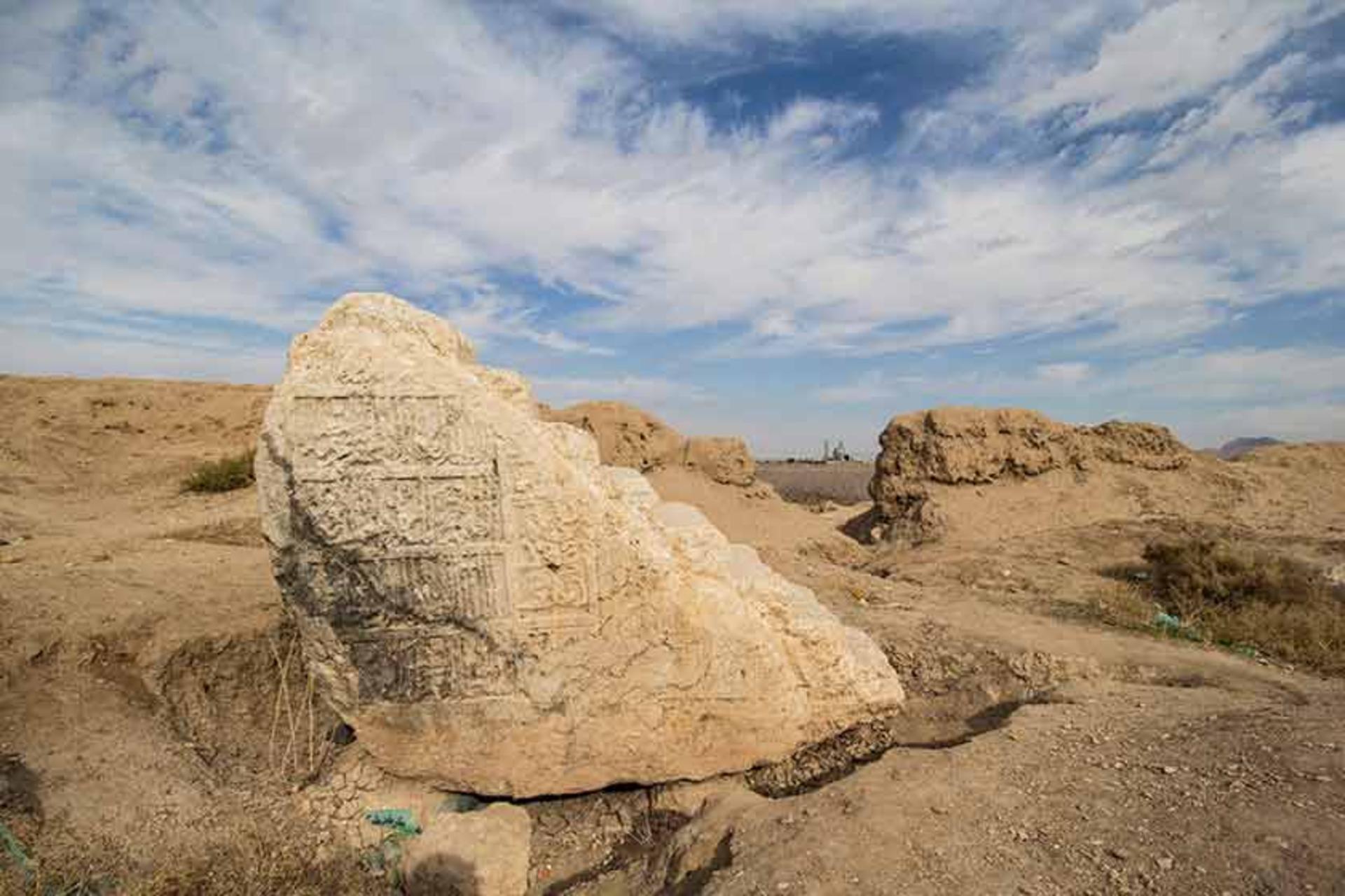 قلعه سنگ سیرجان