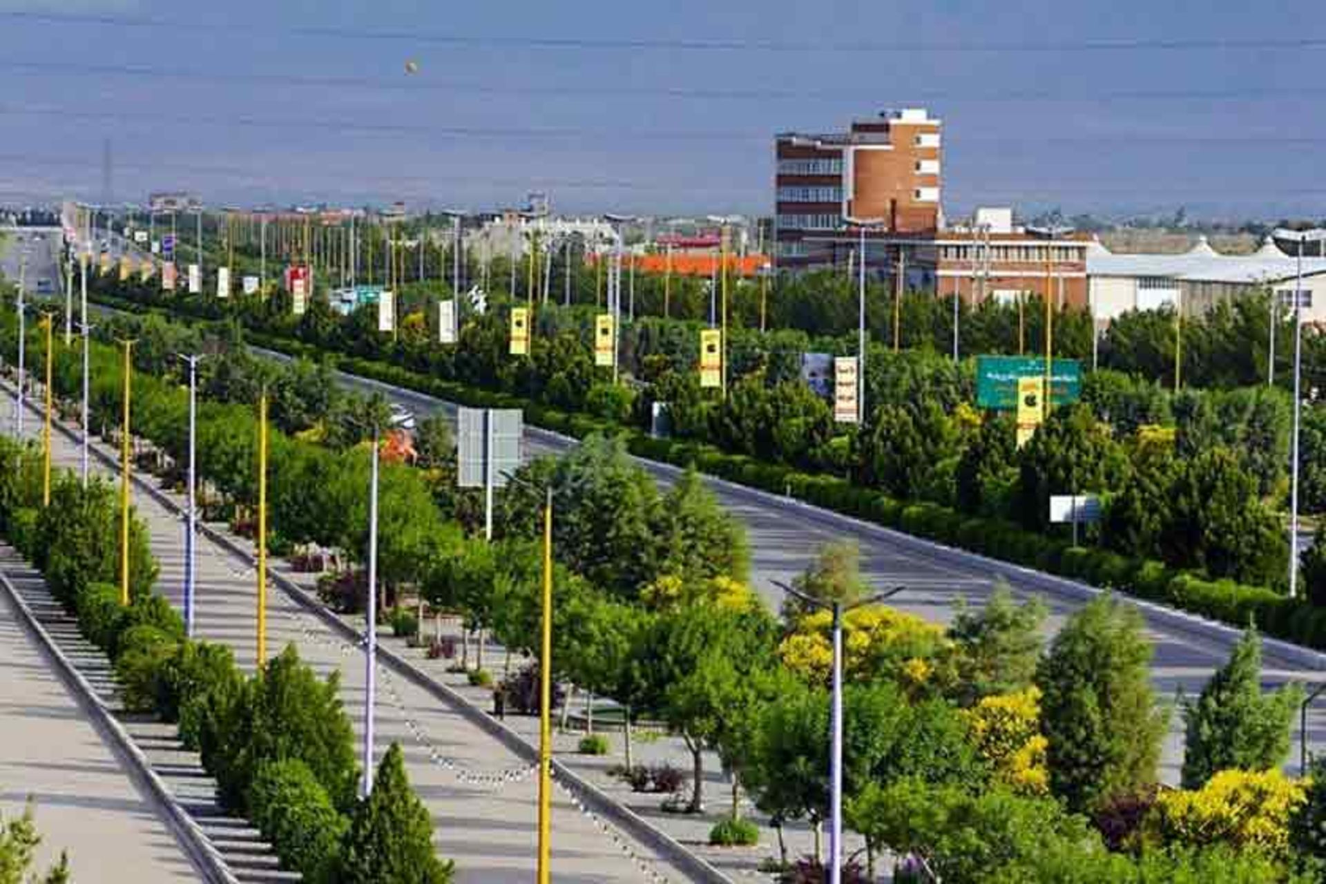 بزرگراه گردشگری هفت باغ علوی