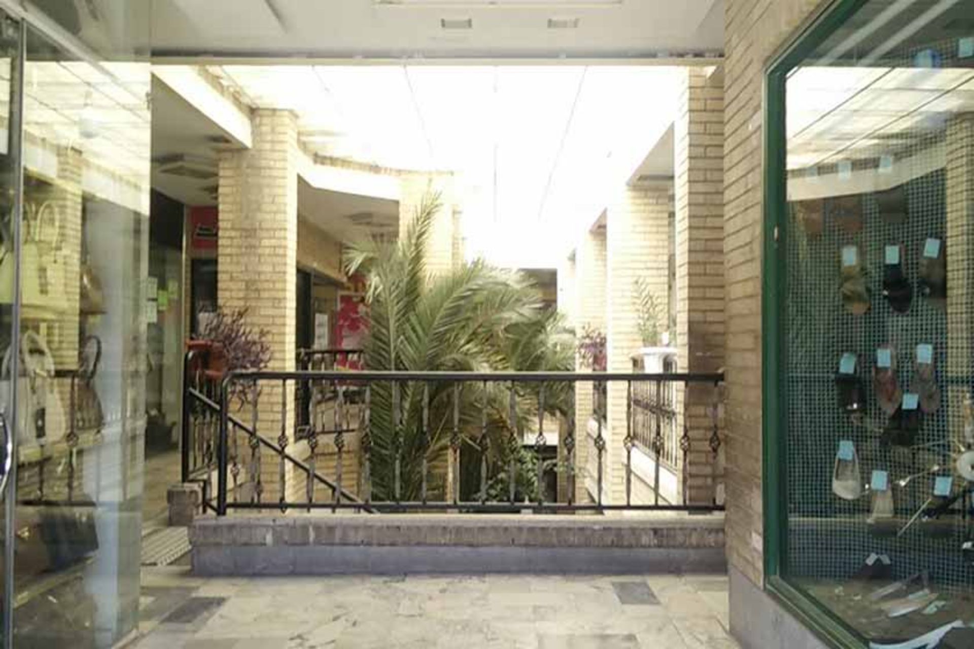 مرکز خرید تیمچه ولیعصر سمنان