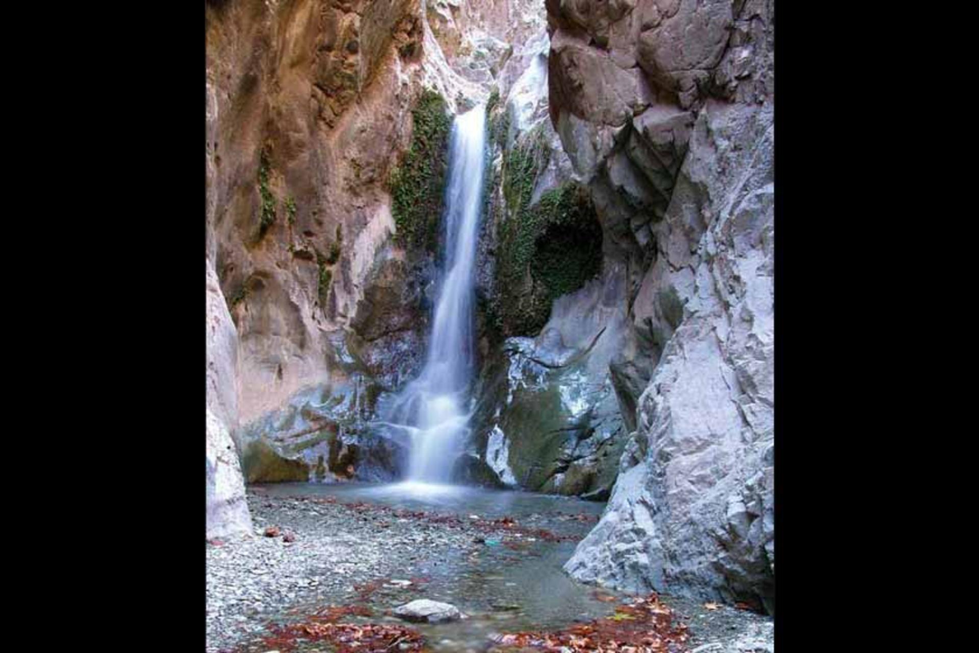 آبشار دره گلم دخترکش
