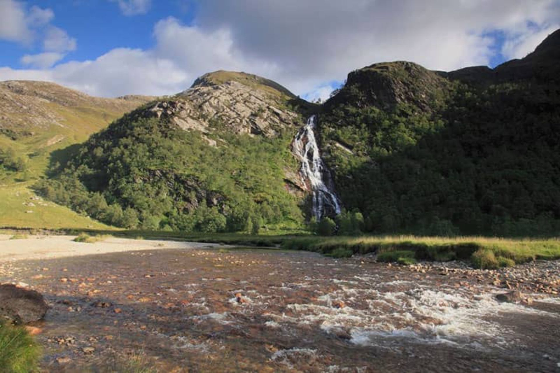  آبشار استیل (Steall Falls)