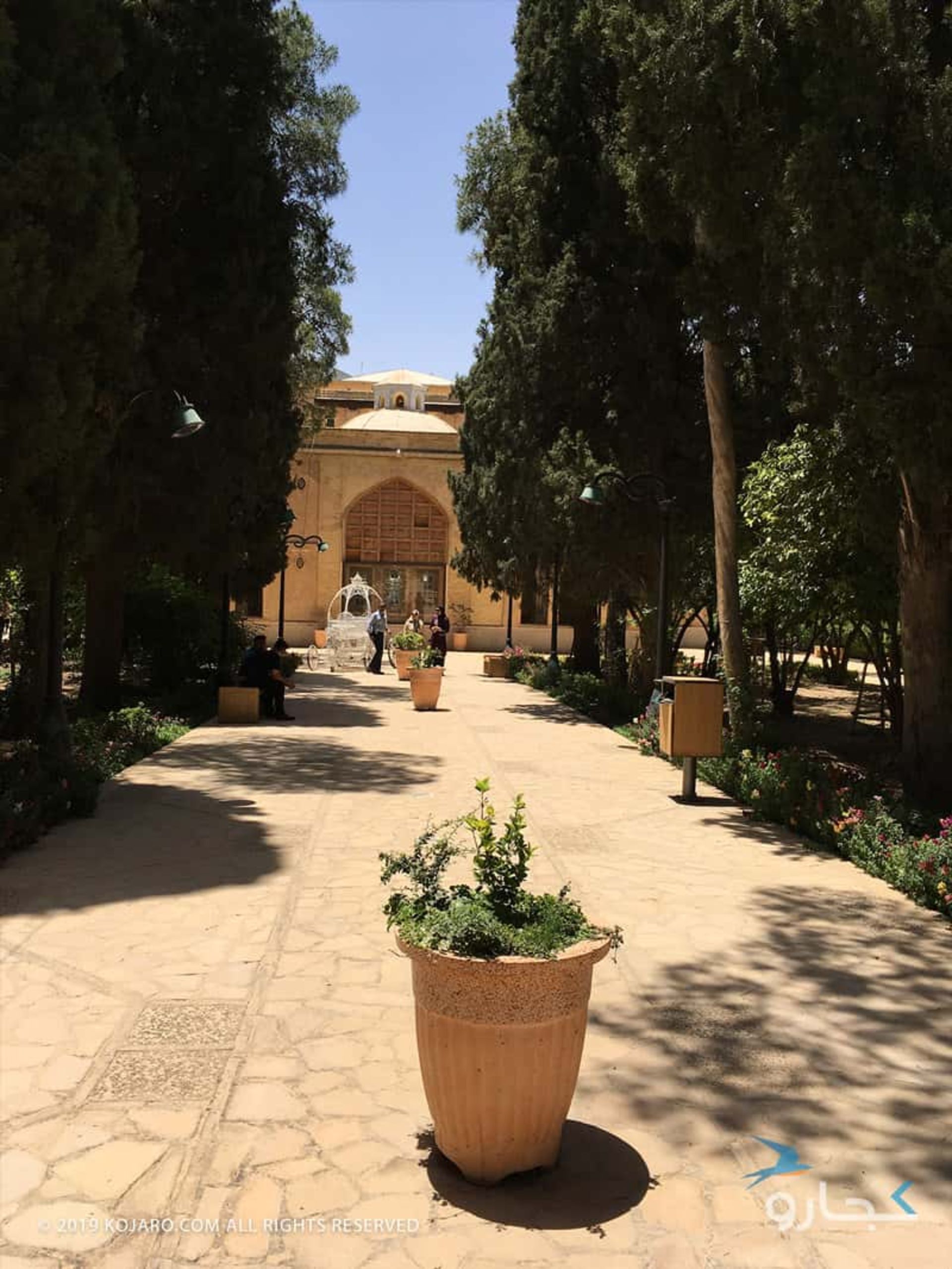 سفرنامه شیراز مسعود آقایی