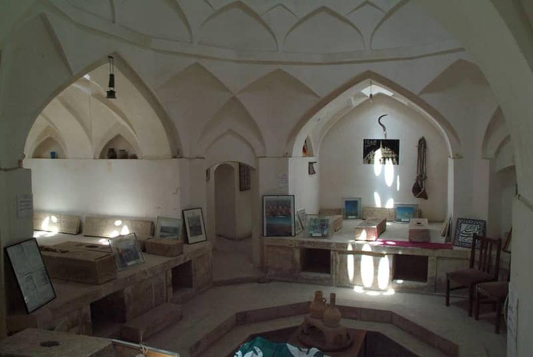 موزه حمام خان بستک