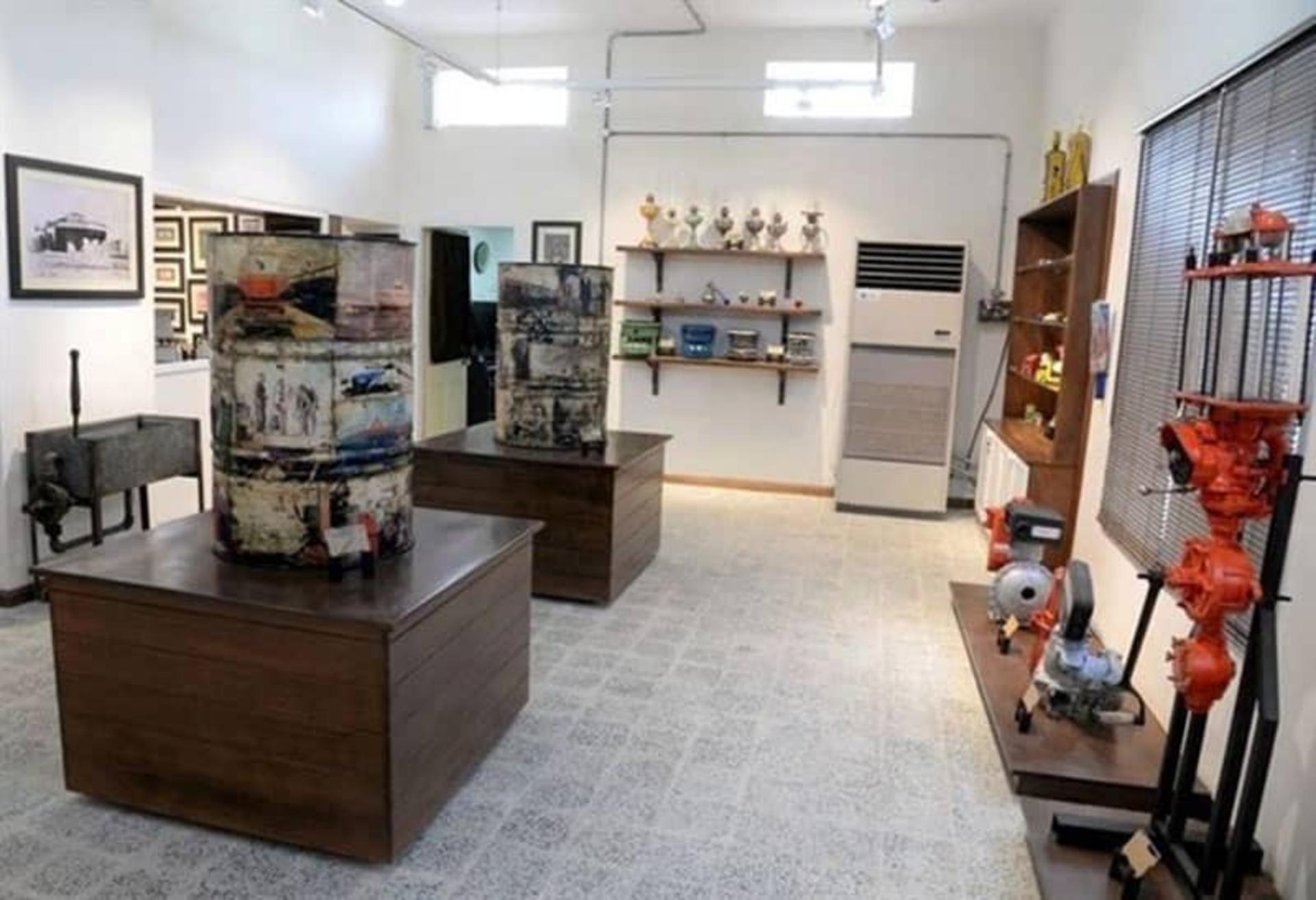 موزه بنزین خانه آبادان